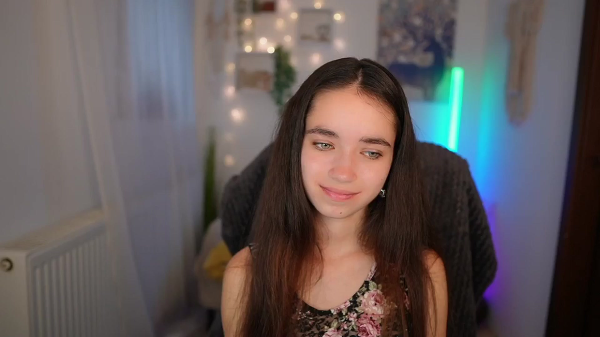 Gallery image thumbnail from Gia_Paige18's myfreecams stream on, 06/27/2024, 08:41 image 18 of 20