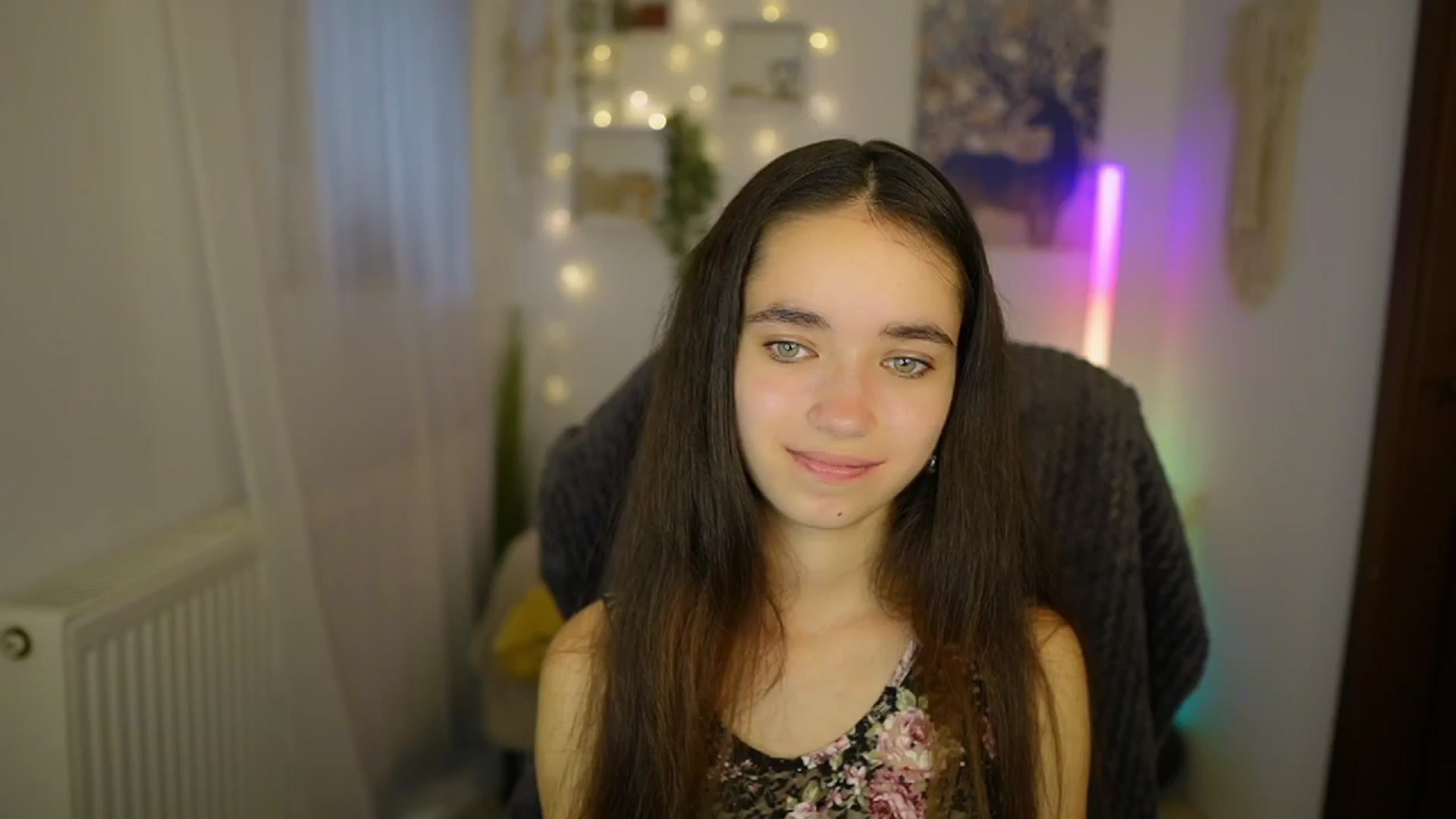 Gallery image thumbnail from Gia_Paige18's myfreecams stream on, 06/27/2024, 08:41 image 17 of 20