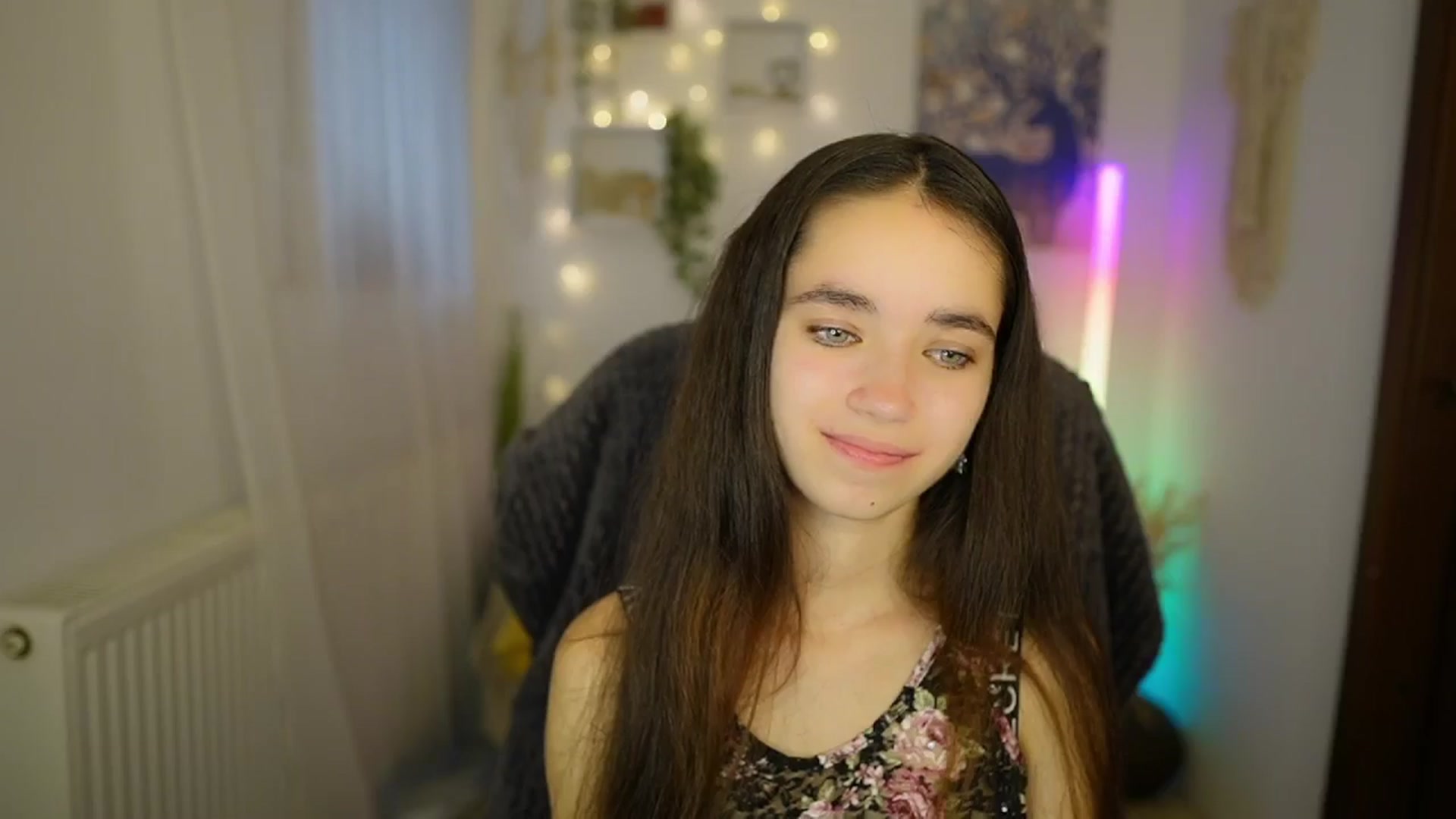 Gallery image thumbnail from Gia_Paige18's myfreecams stream on, 06/27/2024, 08:41 image 7 of 20