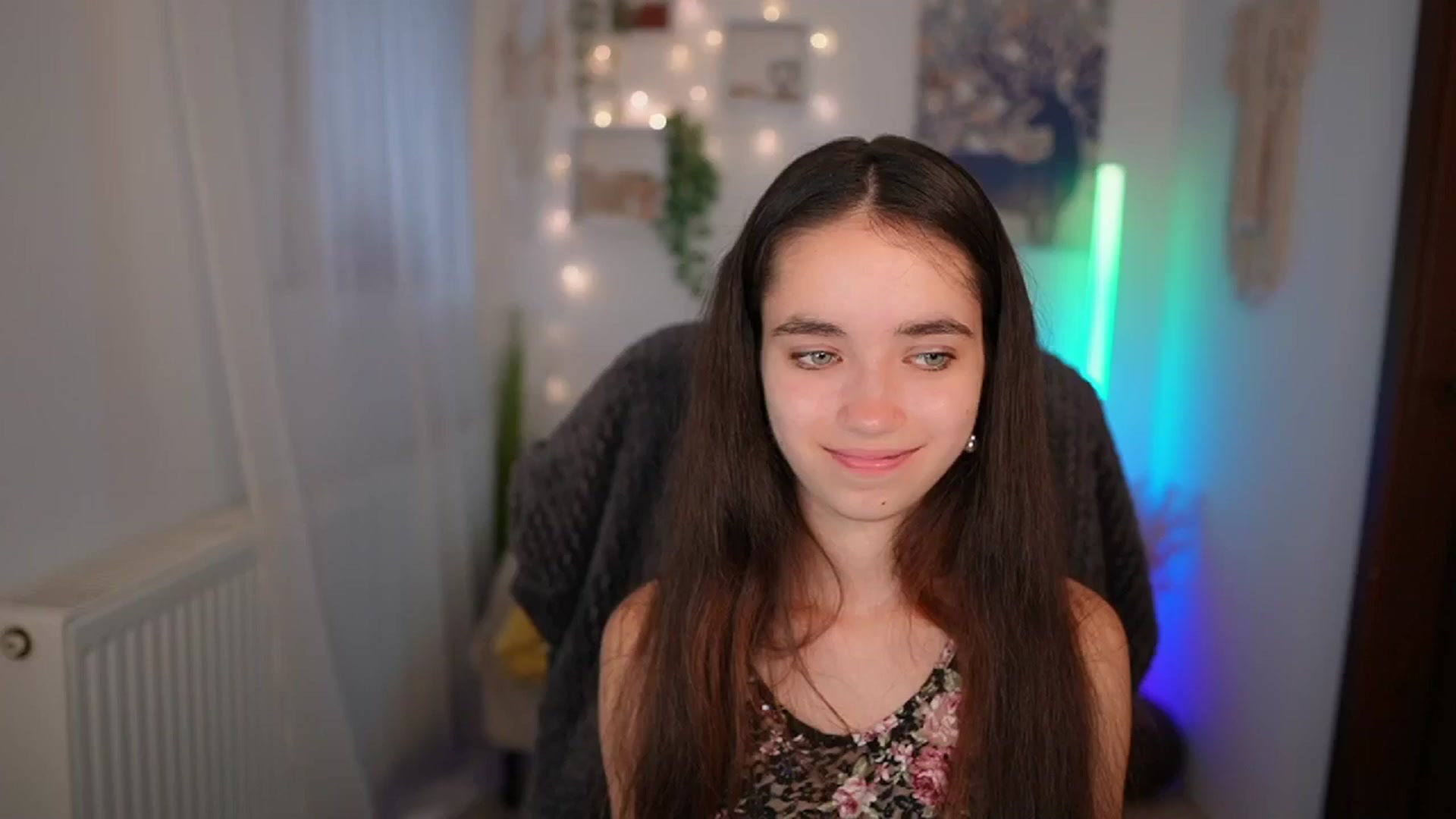 Gallery image thumbnail from Gia_Paige18's myfreecams stream on, 06/27/2024, 09:51 image 12 of 20