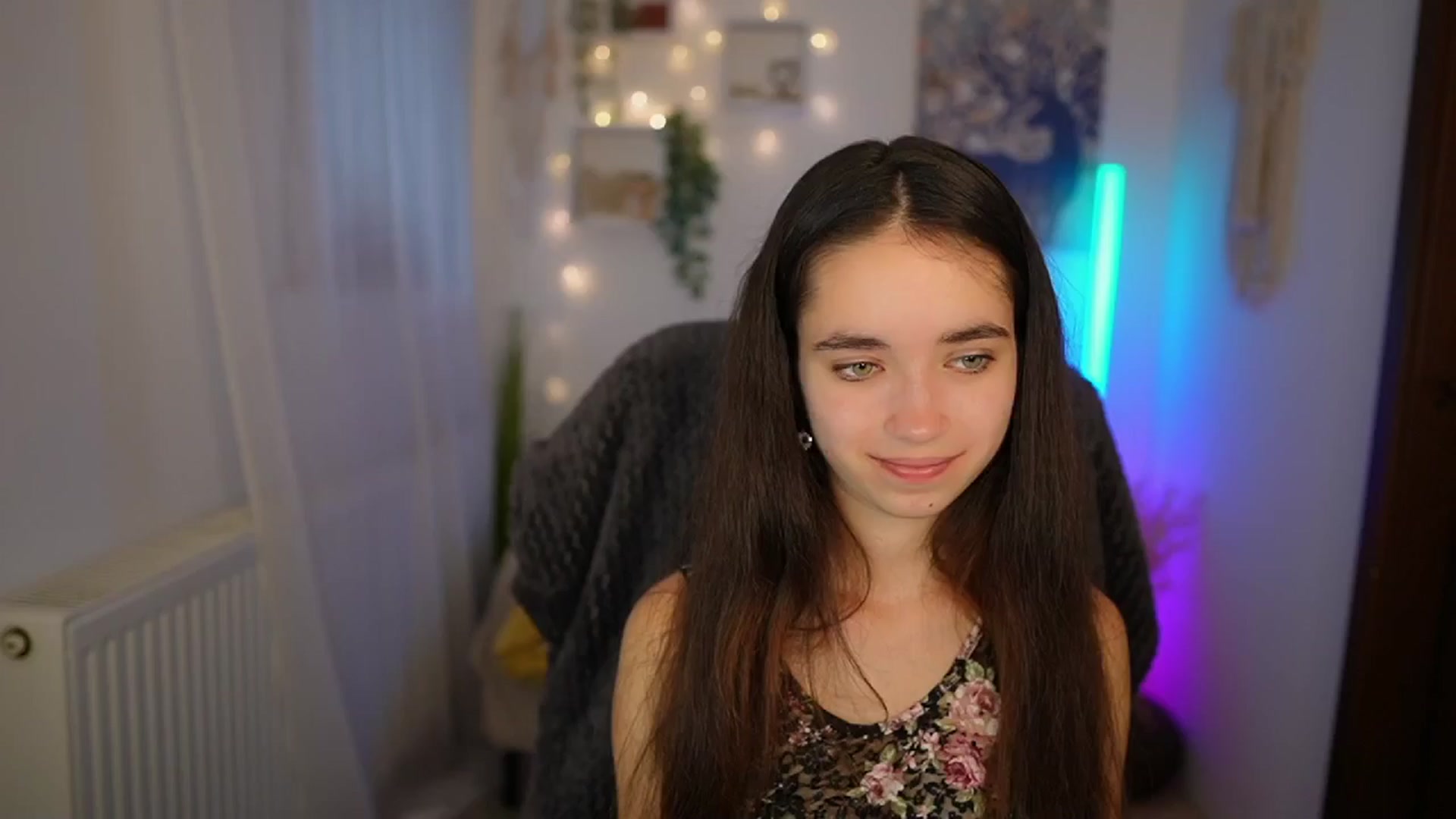 Gallery image thumbnail from Gia_Paige18's myfreecams stream on, 06/27/2024, 09:51 image 8 of 20