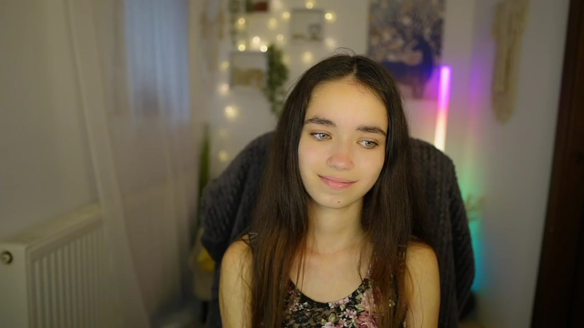 Gallery image thumbnail from Gia_Paige18's myfreecams stream on, 06/27/2024, 10:36 image 1 of 20