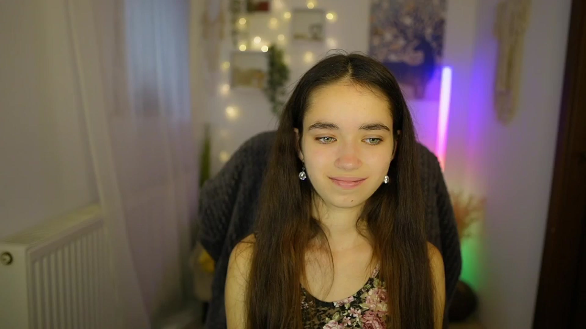 Gallery image thumbnail from Gia_Paige18's myfreecams stream on, 06/27/2024, 10:36 image 12 of 20