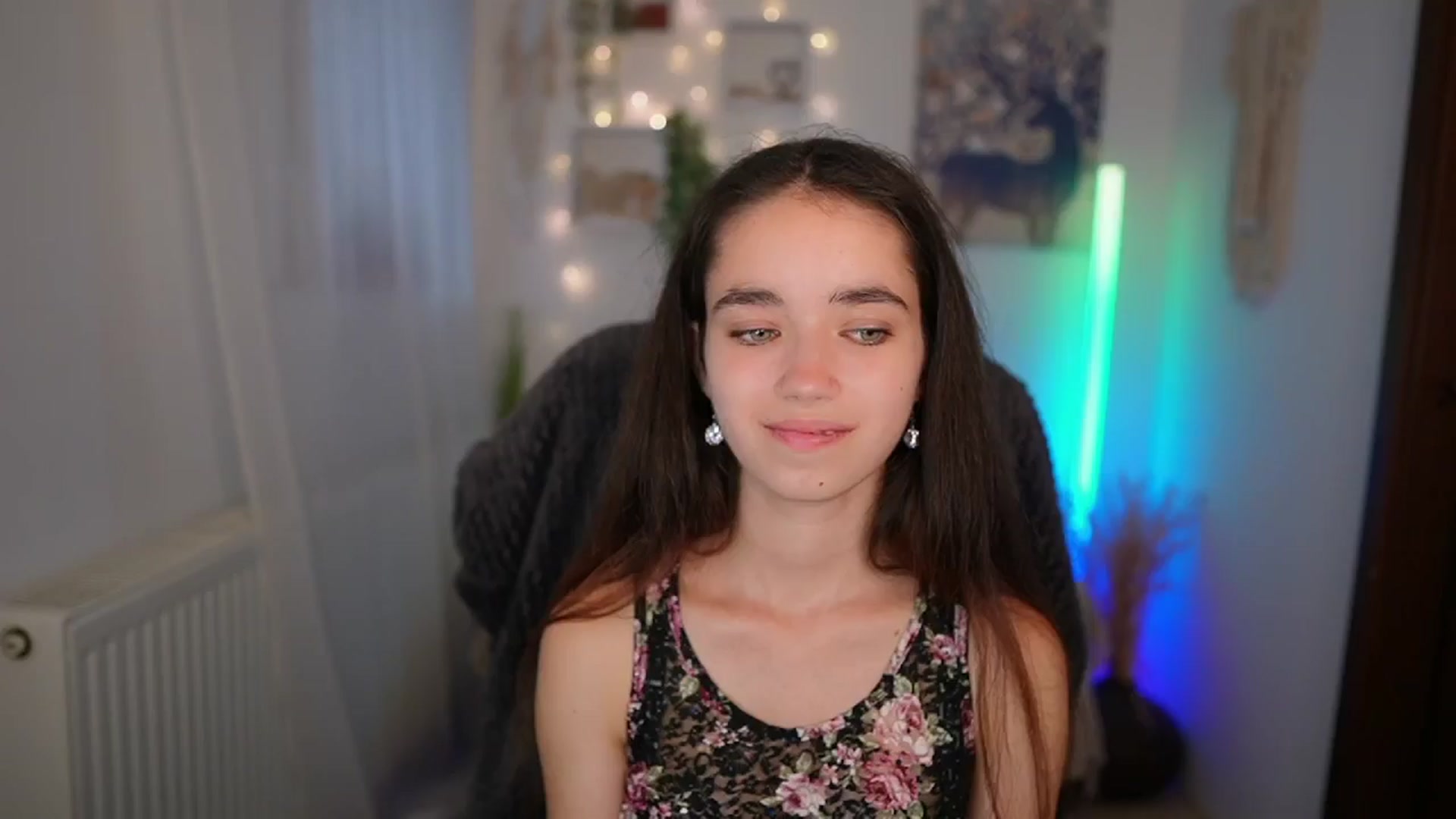 Gallery image thumbnail from Gia_Paige18's myfreecams stream on, 06/27/2024, 11:17 image 14 of 20
