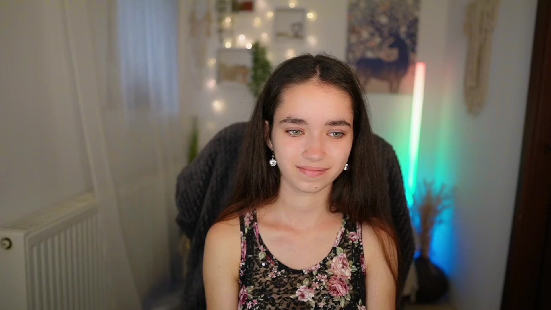Gallery image thumbnail from Gia_Paige18's myfreecams stream on, 06/27/2024, 11:17 image 9 of 20