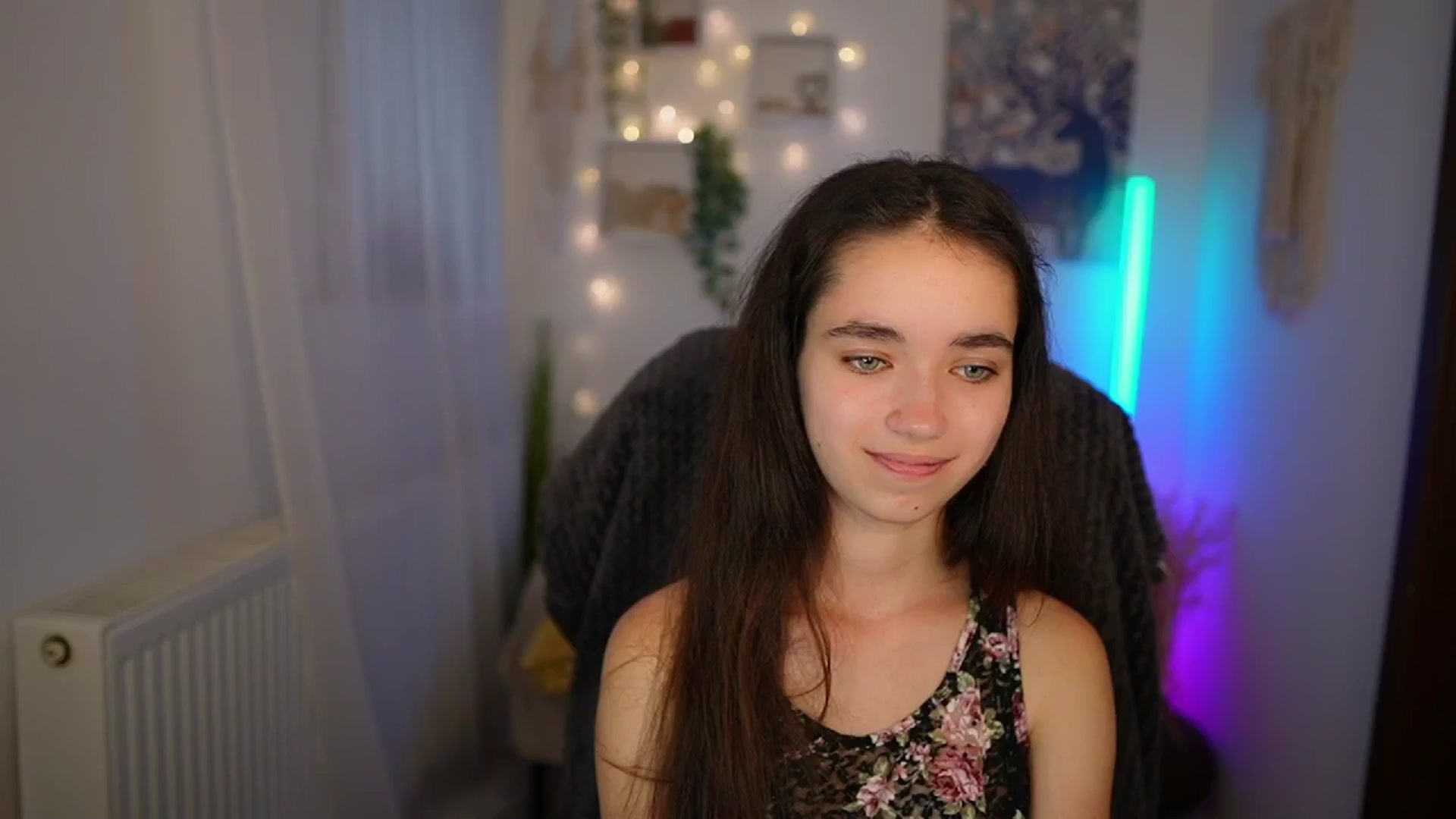Gallery image thumbnail from Gia_Paige18's myfreecams stream on, 06/27/2024, 12:32 image 17 of 20