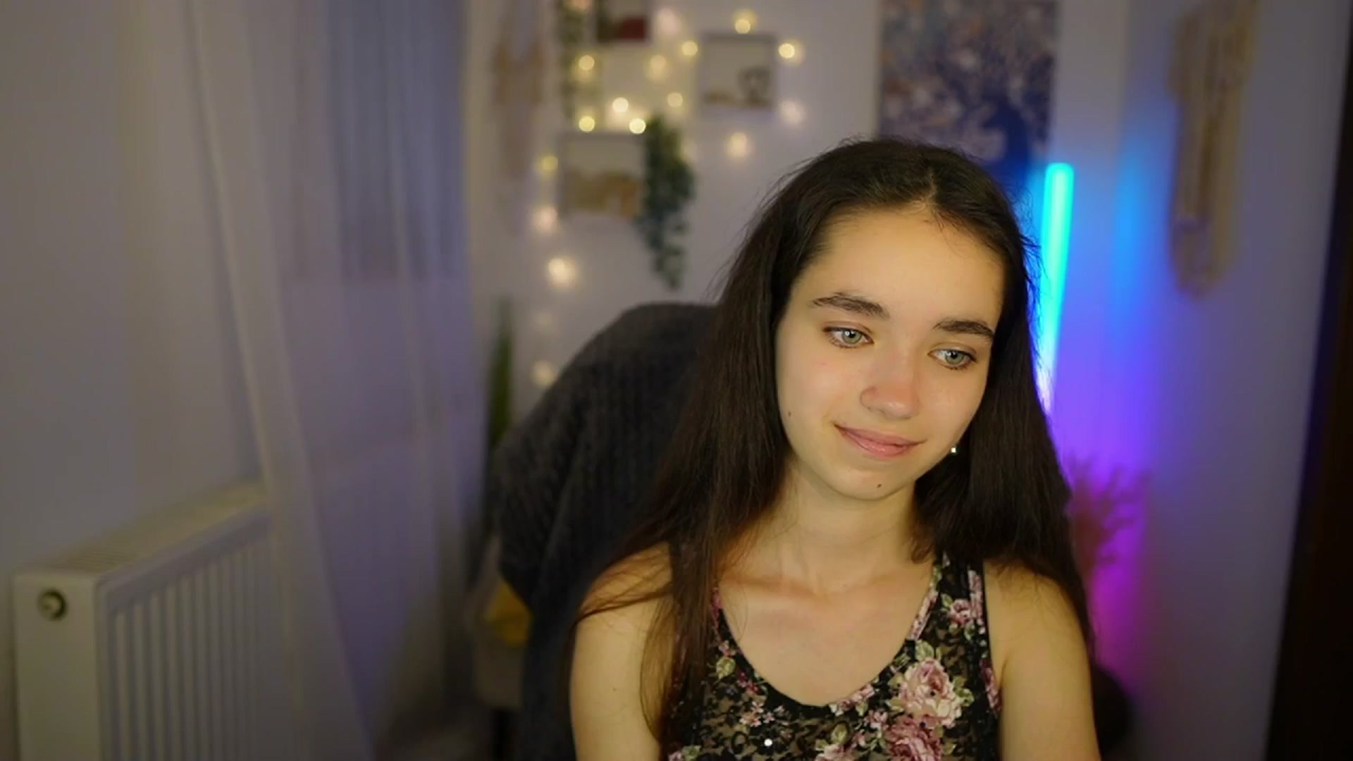 Gallery image thumbnail from Gia_Paige18's myfreecams stream on, 06/27/2024, 13:01 image 19 of 20