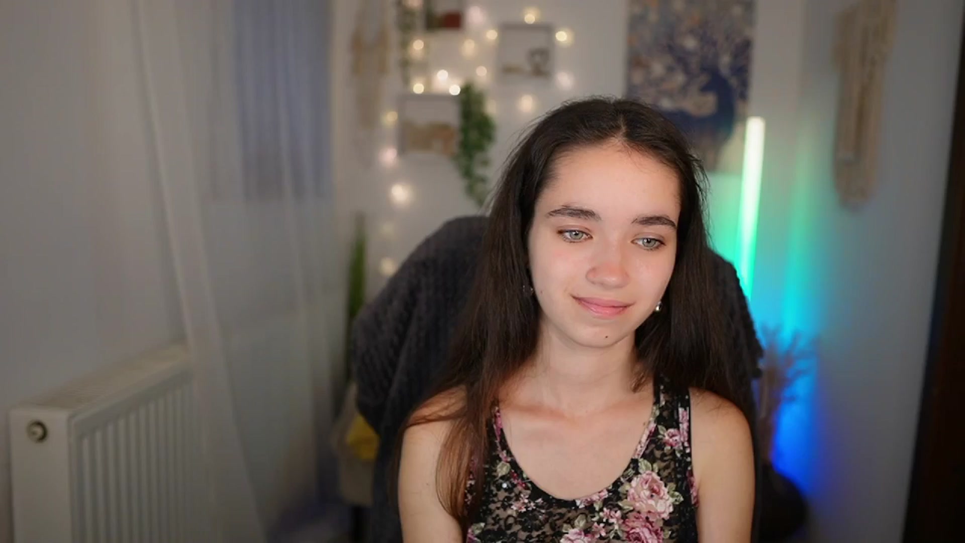 Gallery image thumbnail from Gia_Paige18's myfreecams stream on, 06/27/2024, 13:01 image 11 of 20