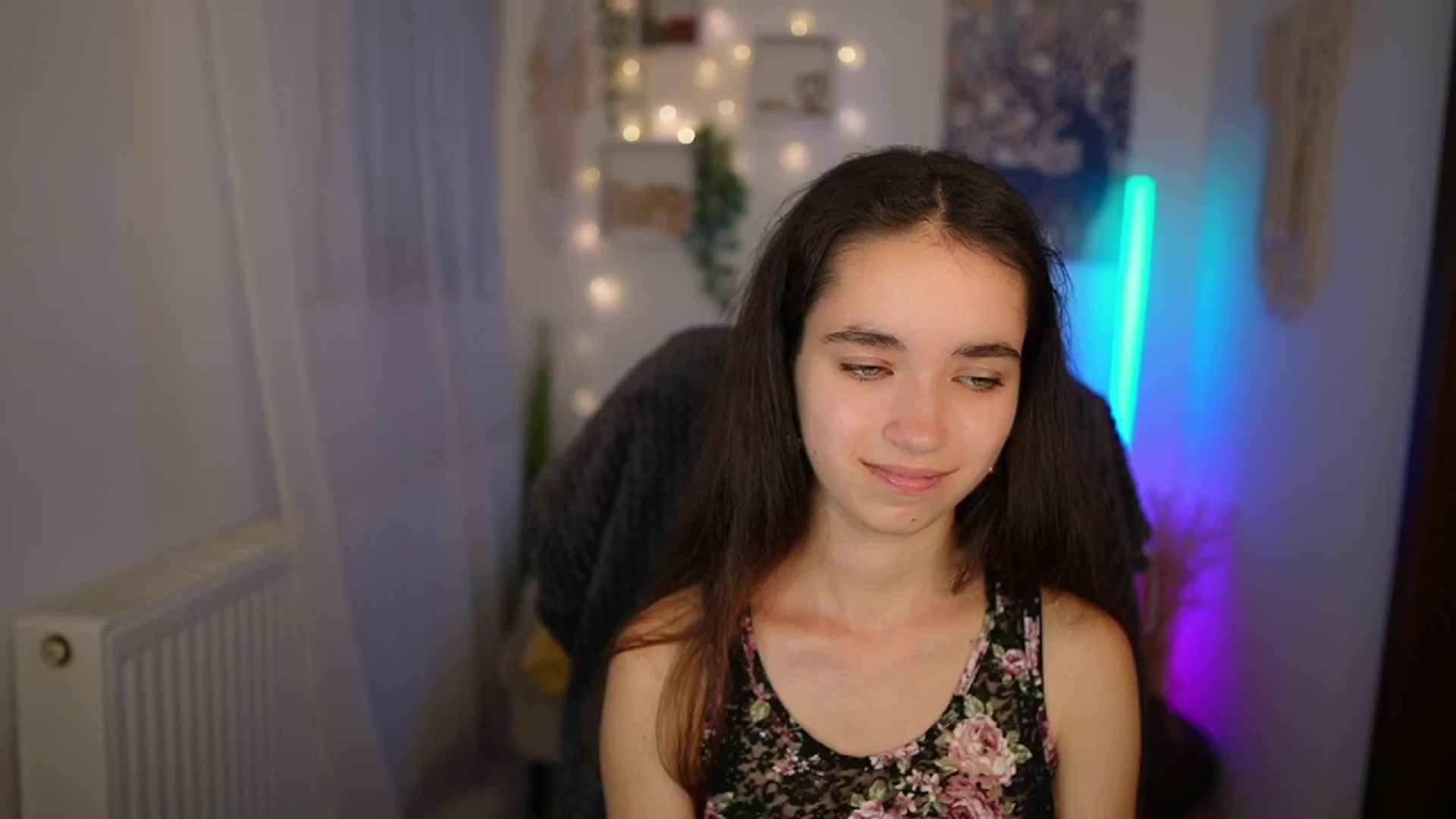 Gallery image thumbnail from Gia_Paige18's myfreecams stream on, 06/27/2024, 13:01 image 14 of 20