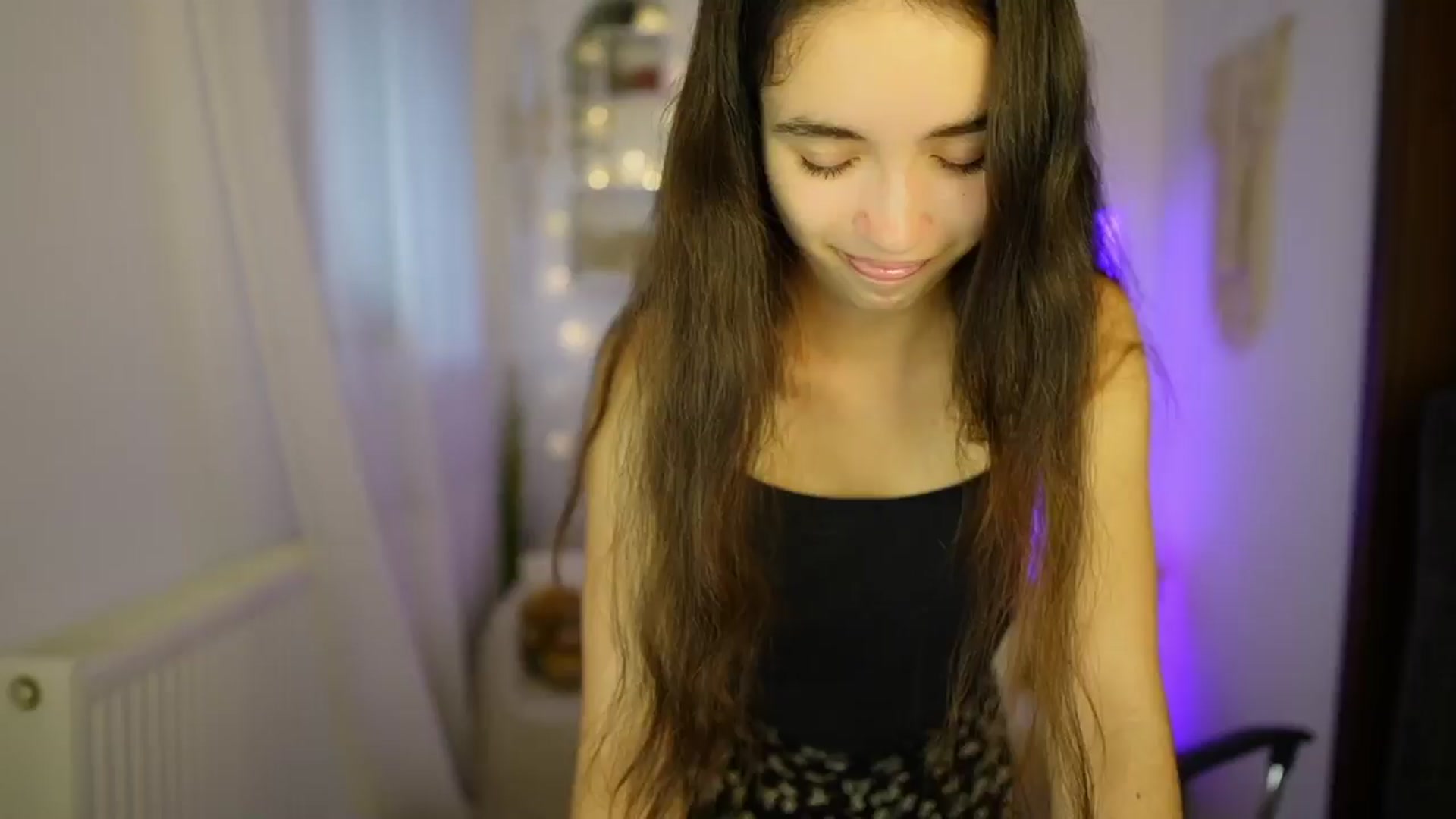 Gallery image thumbnail from Gia_Paige18's myfreecams stream on, 07/02/2024, 11:27 image 17 of 20
