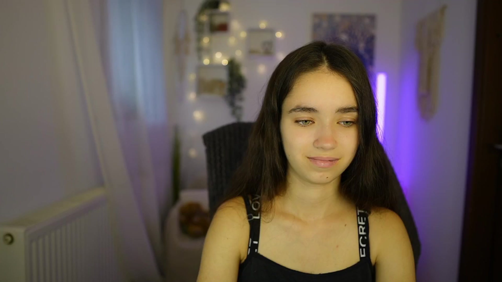Gallery image thumbnail from Gia_Paige18's myfreecams stream on, 07/02/2024, 12:09 image 5 of 20