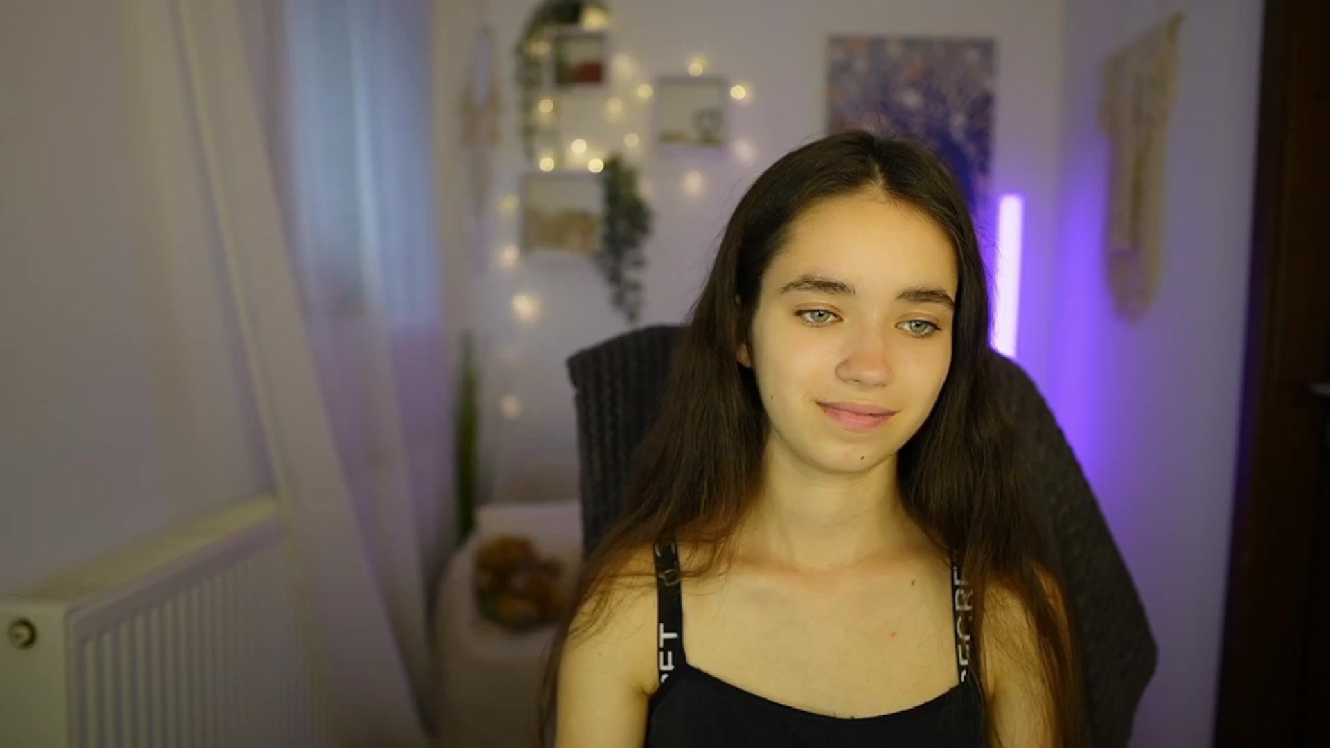 Gallery image thumbnail from Gia_Paige18's myfreecams stream on, 07/02/2024, 12:27 image 11 of 20