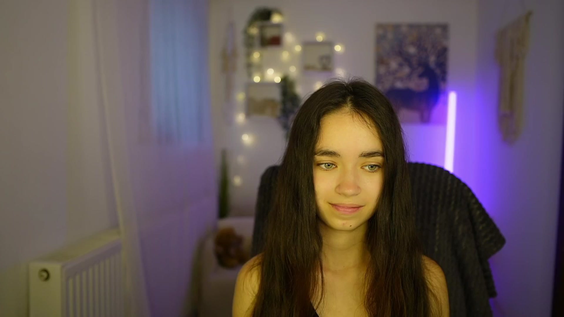 Gallery image thumbnail from Gia_Paige18's myfreecams stream on, 07/04/2024, 11:44 image 11 of 20