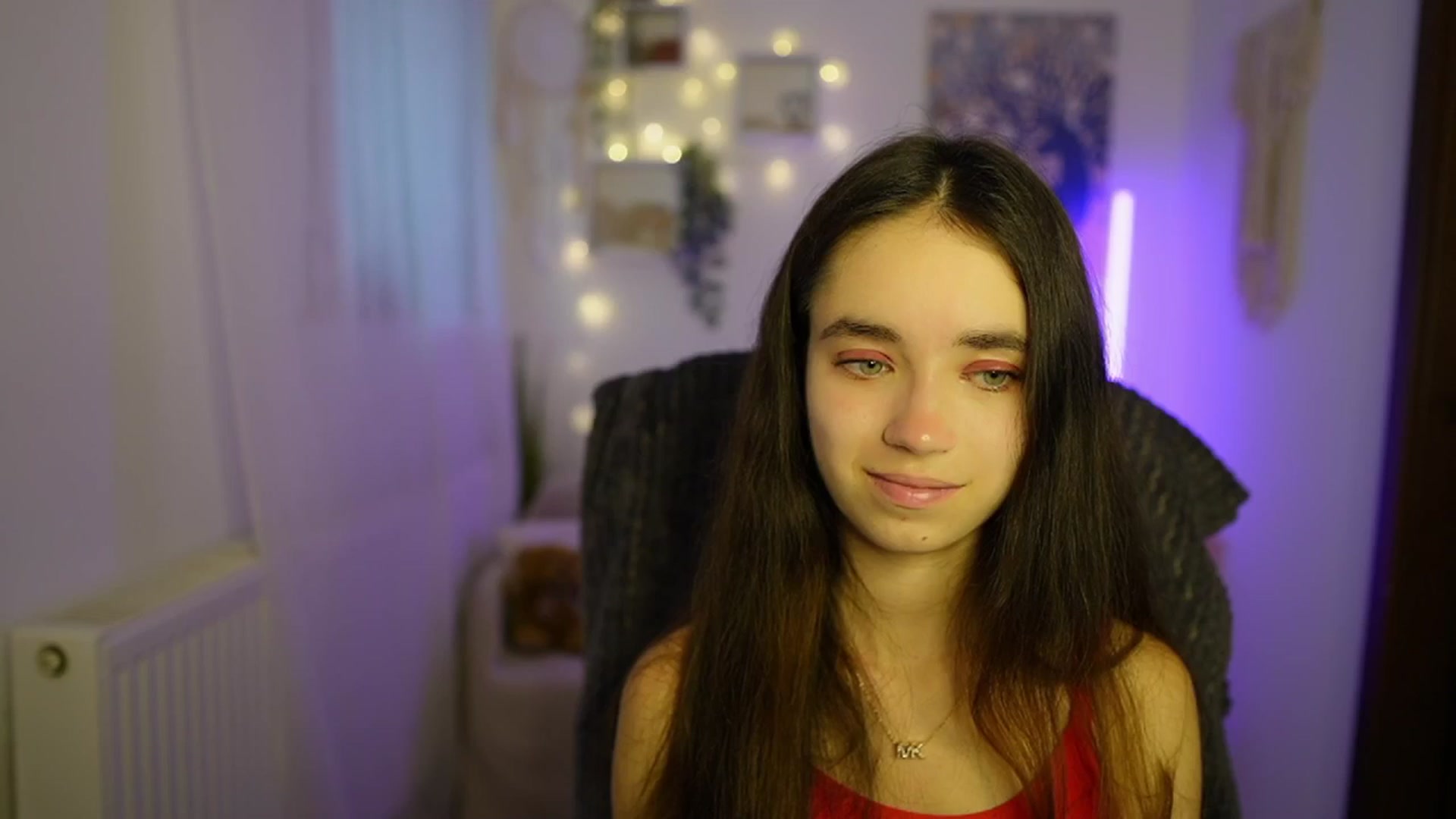 Gallery image thumbnail from Gia_Paige18's myfreecams stream on, 07/09/2024, 09:18 image 7 of 20