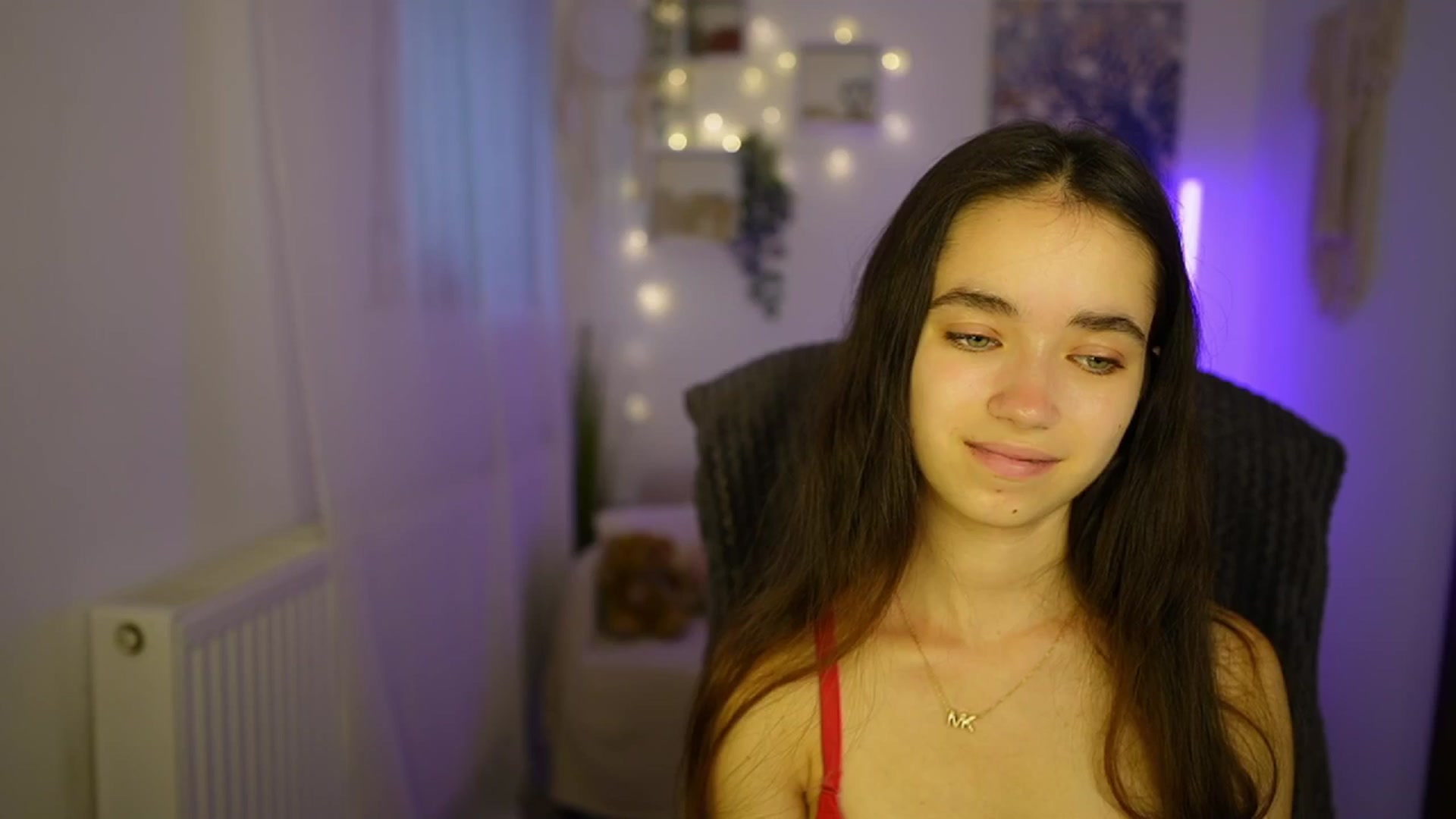Gallery image thumbnail from Gia_Paige18's myfreecams stream on, 07/10/2024, 08:50 image 4 of 20