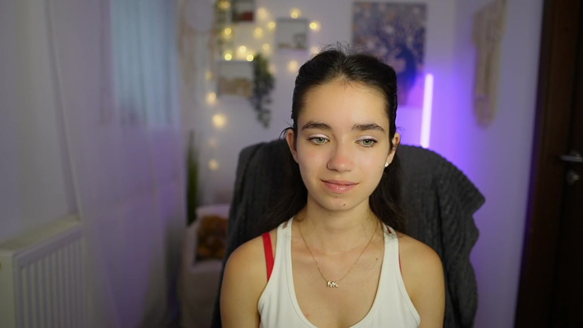 Gallery image thumbnail from Gia_Paige18's myfreecams stream on, 07/11/2024, 09:03 image 14 of 20