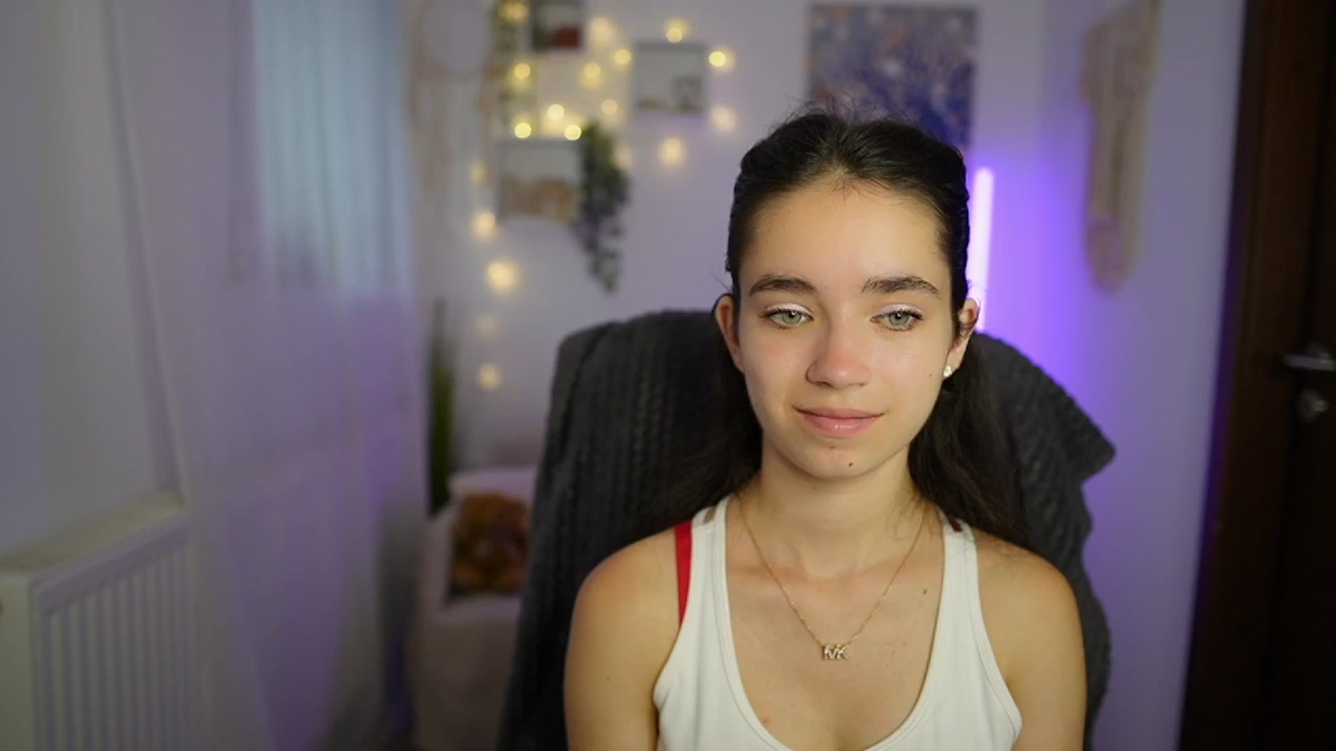 Gallery image thumbnail from Gia_Paige18's myfreecams stream on, 07/11/2024, 09:03 image 1 of 20