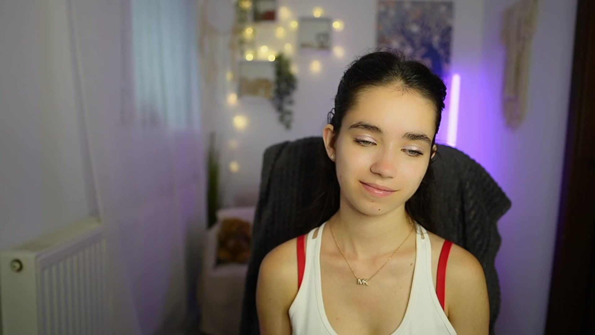 Gallery image thumbnail from Gia_Paige18's myfreecams stream on, 07/11/2024, 10:07 image 6 of 20