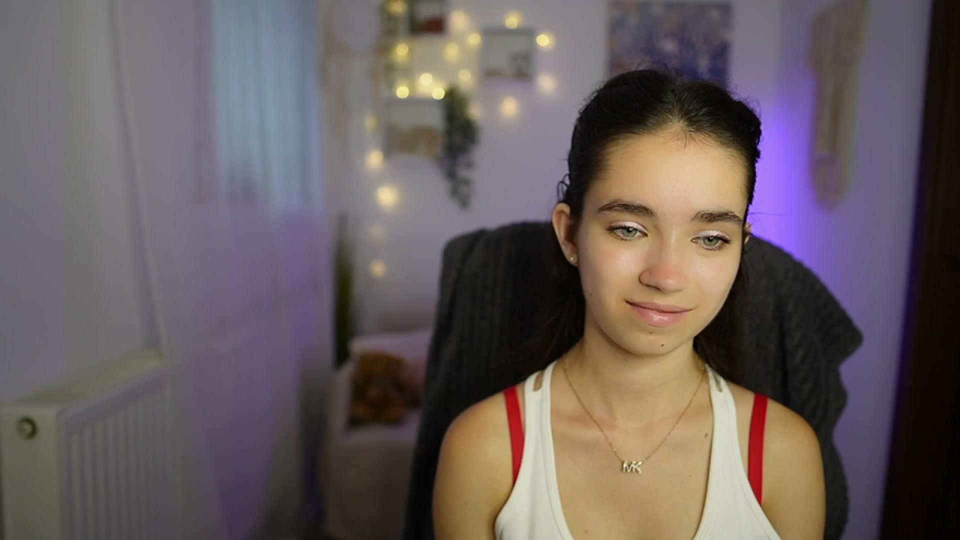 Gallery image thumbnail from Gia_Paige18's myfreecams stream on, 07/11/2024, 10:07 image 12 of 20