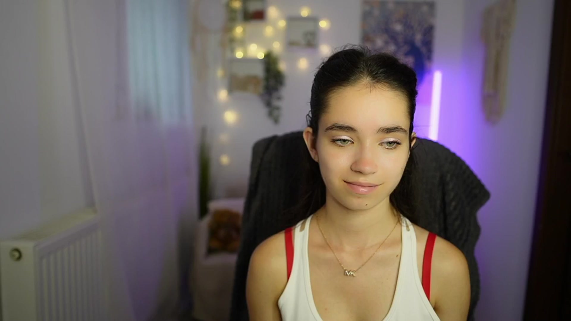 Gallery image thumbnail from Gia_Paige18's myfreecams stream on, 07/11/2024, 10:07 image 8 of 20