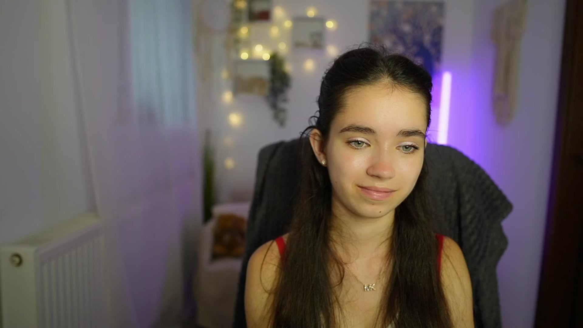 Gallery image thumbnail from Gia_Paige18's myfreecams stream on, 07/11/2024, 11:31 image 10 of 20