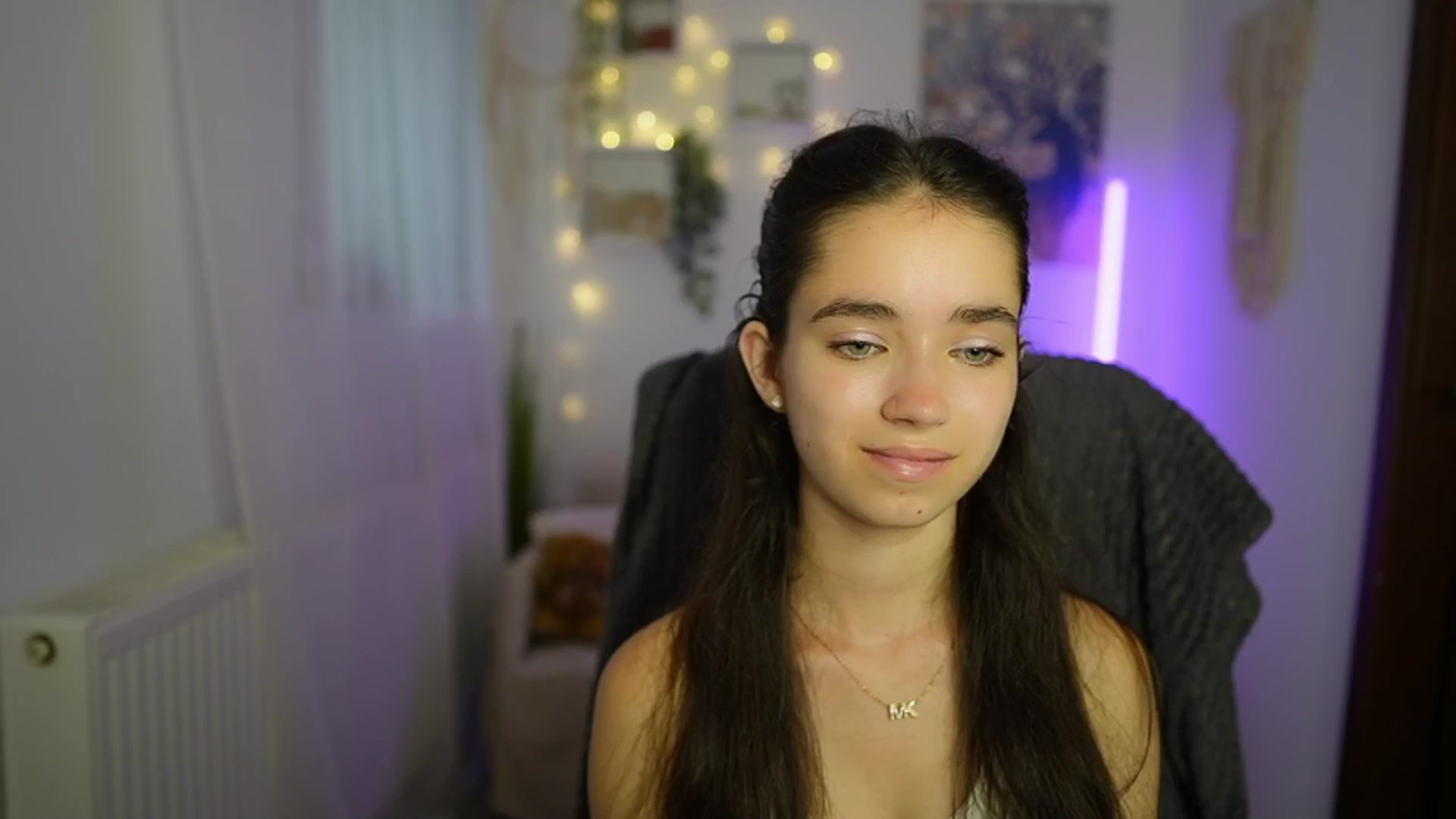 Gallery image thumbnail from Gia_Paige18's myfreecams stream on, 07/11/2024, 11:31 image 15 of 20