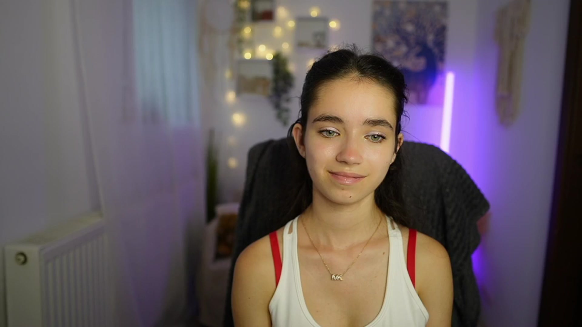 Gallery image thumbnail from Gia_Paige18's myfreecams stream on, 07/11/2024, 12:12 image 15 of 20