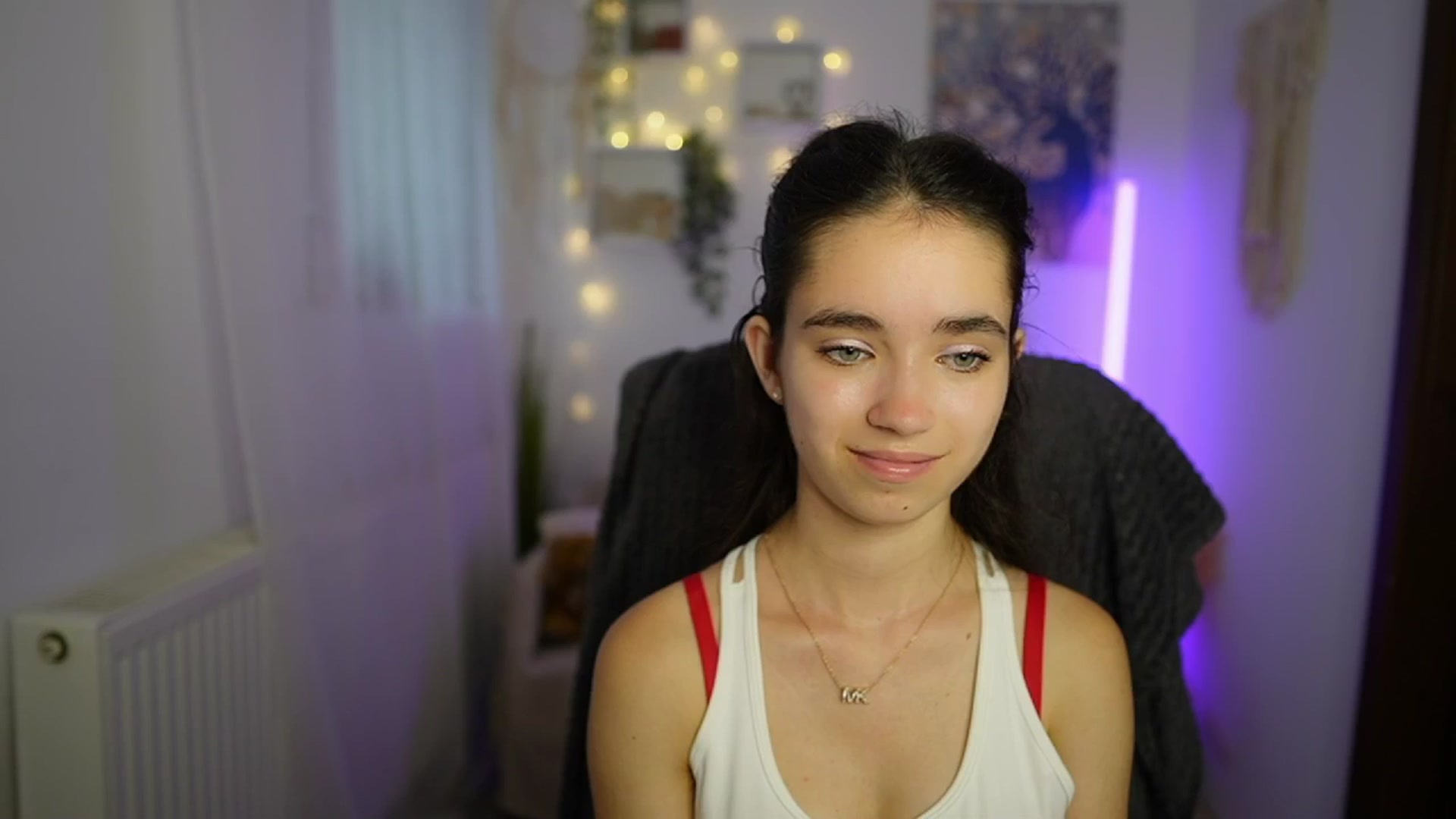 Gallery image thumbnail from Gia_Paige18's myfreecams stream on, 07/11/2024, 12:12 image 12 of 20
