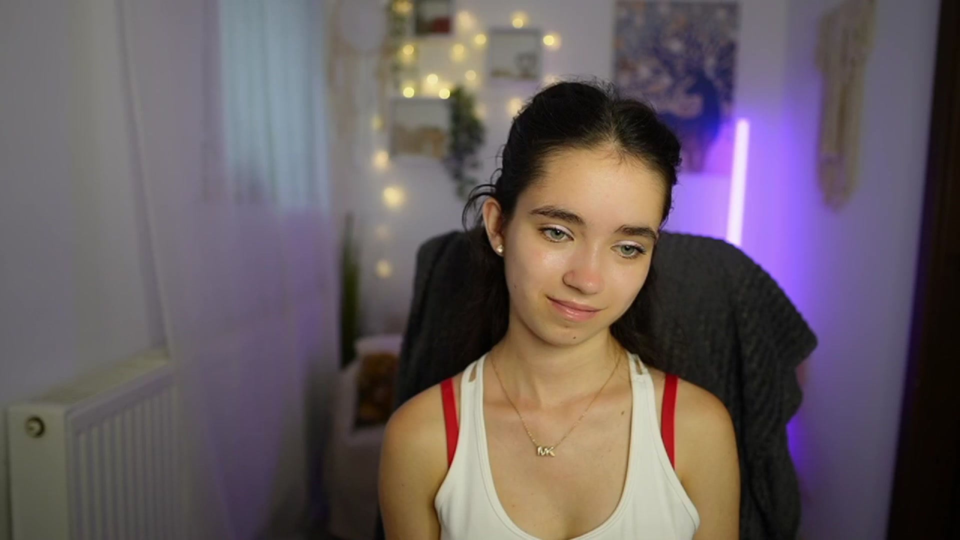 Gallery image thumbnail from Gia_Paige18's myfreecams stream on, 07/11/2024, 12:12 image 9 of 20