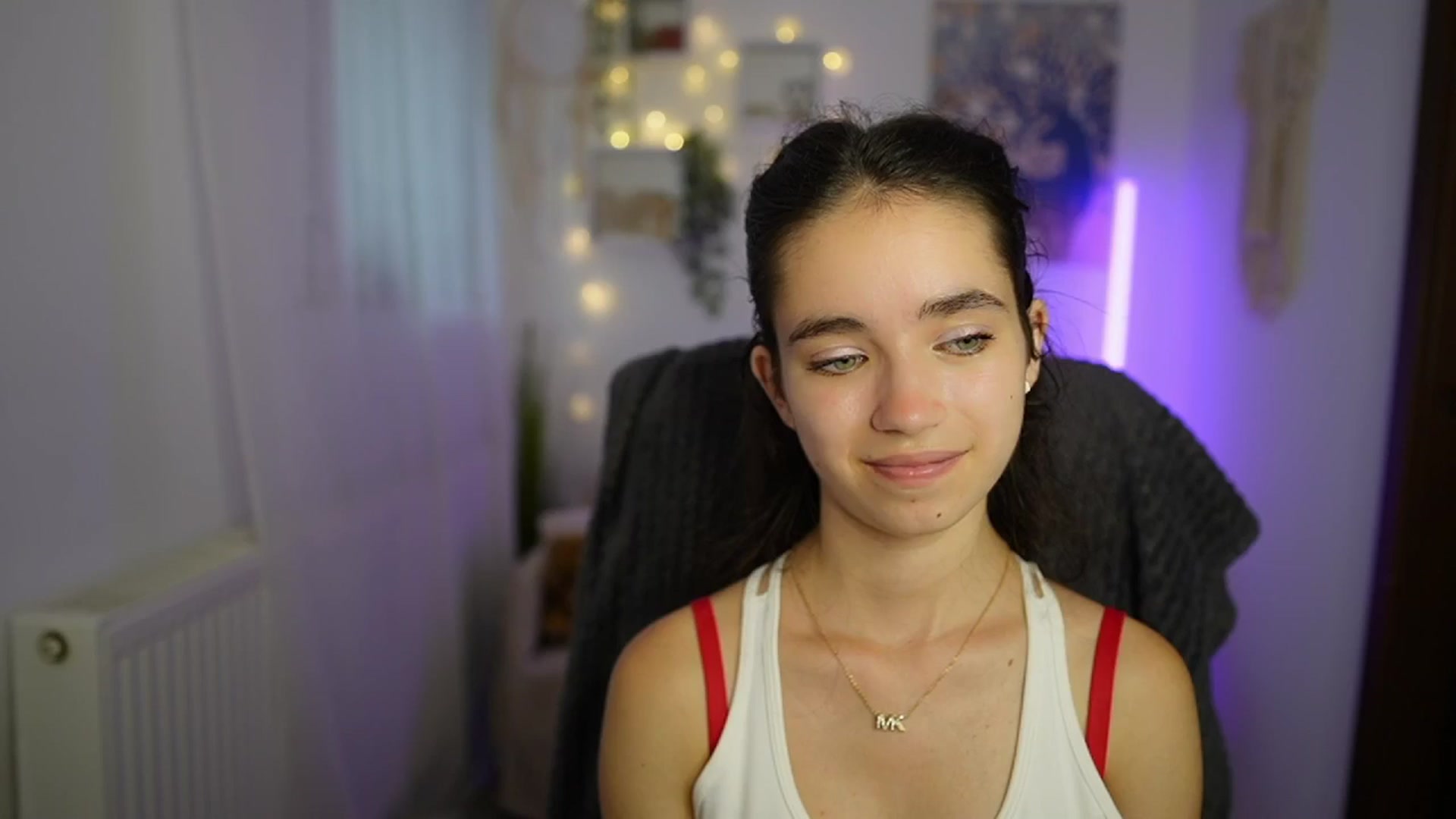 Gallery image thumbnail from Gia_Paige18's myfreecams stream on, 07/11/2024, 12:59 image 10 of 20