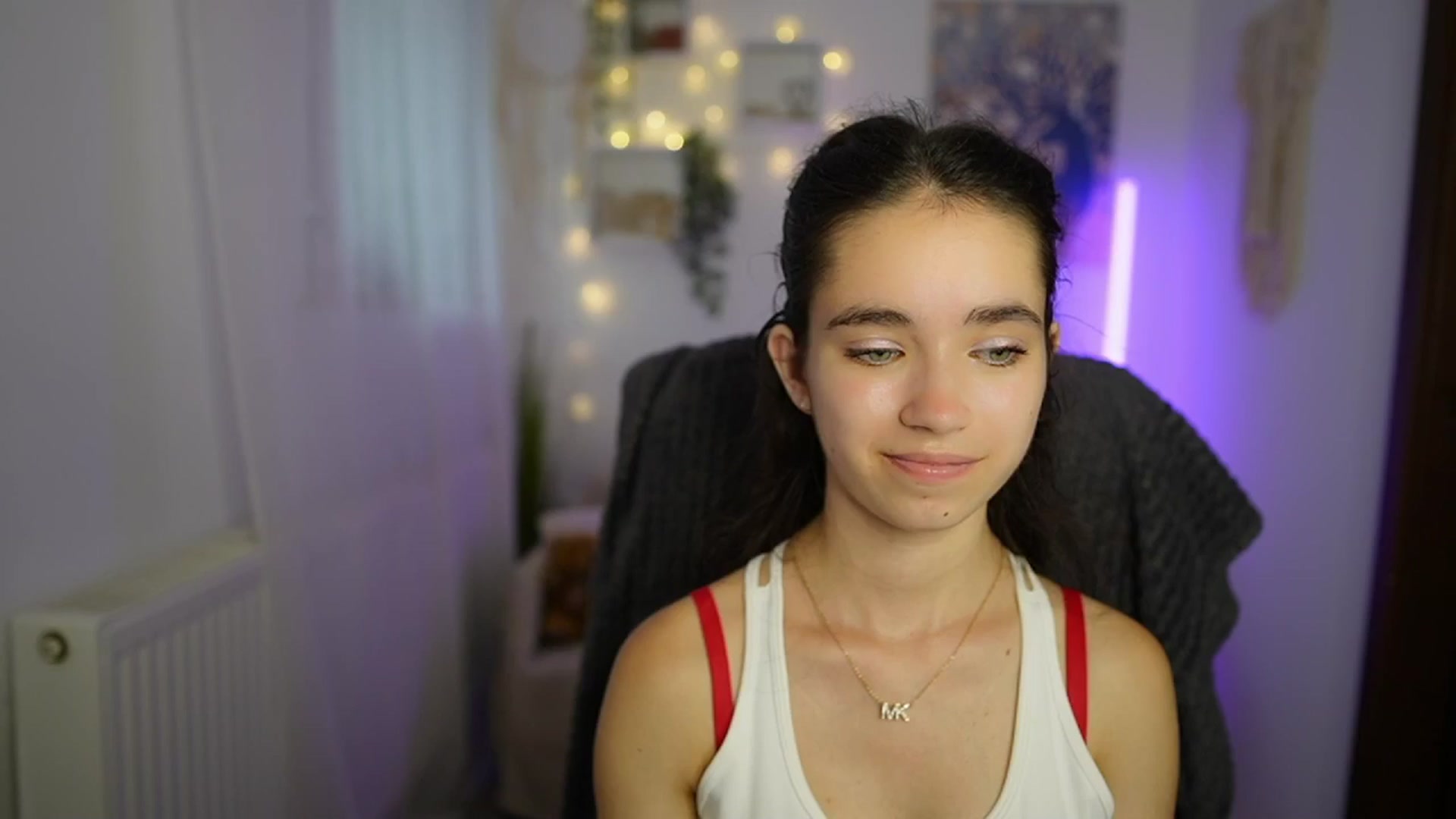 Gallery image thumbnail from Gia_Paige18's myfreecams stream on, 07/11/2024, 12:59 image 15 of 20