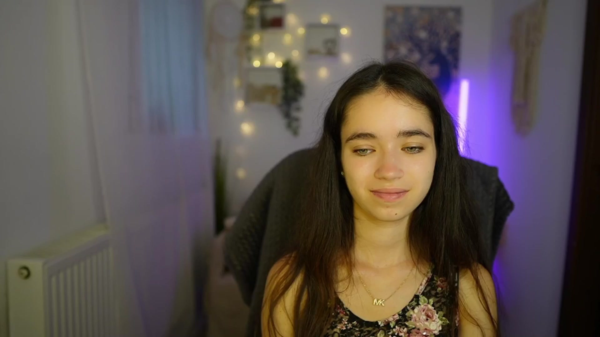 Gallery image thumbnail from Gia_Paige18's myfreecams stream on, 07/13/2024, 09:26 image 9 of 20