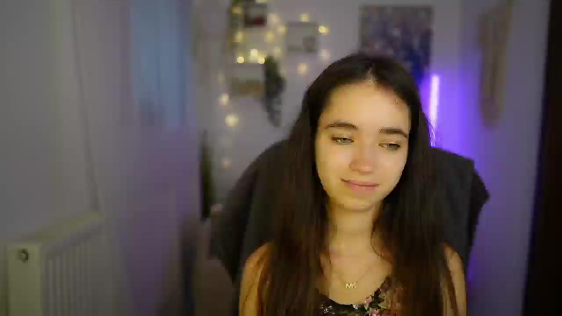 Gallery image thumbnail from Gia_Paige18's myfreecams stream on, 07/13/2024, 09:26 image 17 of 20