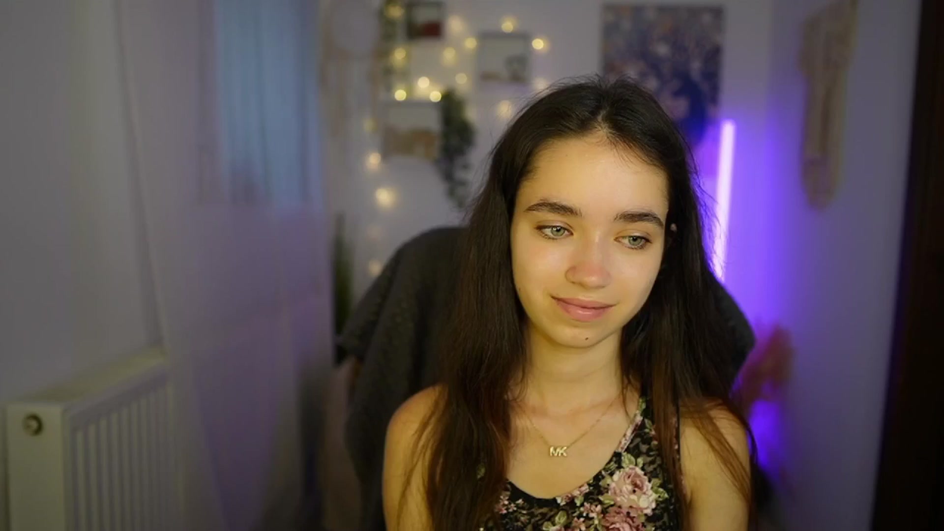Gallery image thumbnail from Gia_Paige18's myfreecams stream on, 07/13/2024, 12:34 image 12 of 20