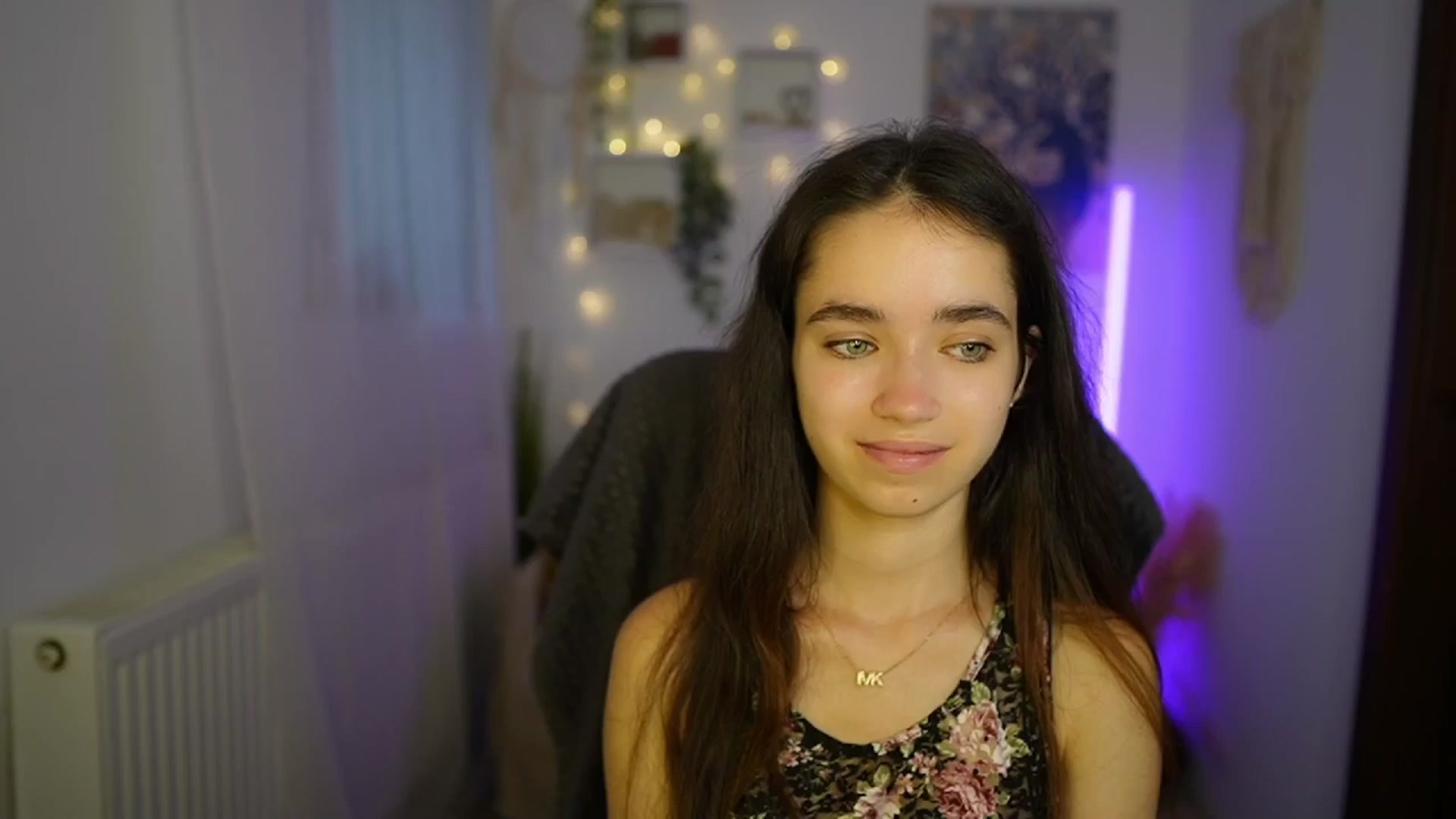 Gallery image thumbnail from Gia_Paige18's myfreecams stream on, 07/13/2024, 12:34 image 11 of 20