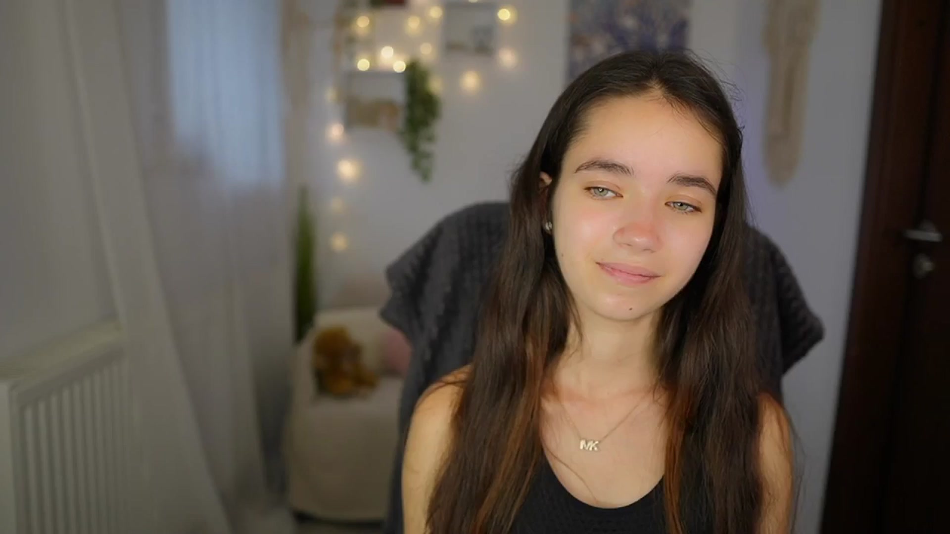 Gallery image thumbnail from Gia_Paige18's myfreecams stream on, 07/16/2024, 10:51 image 16 of 20