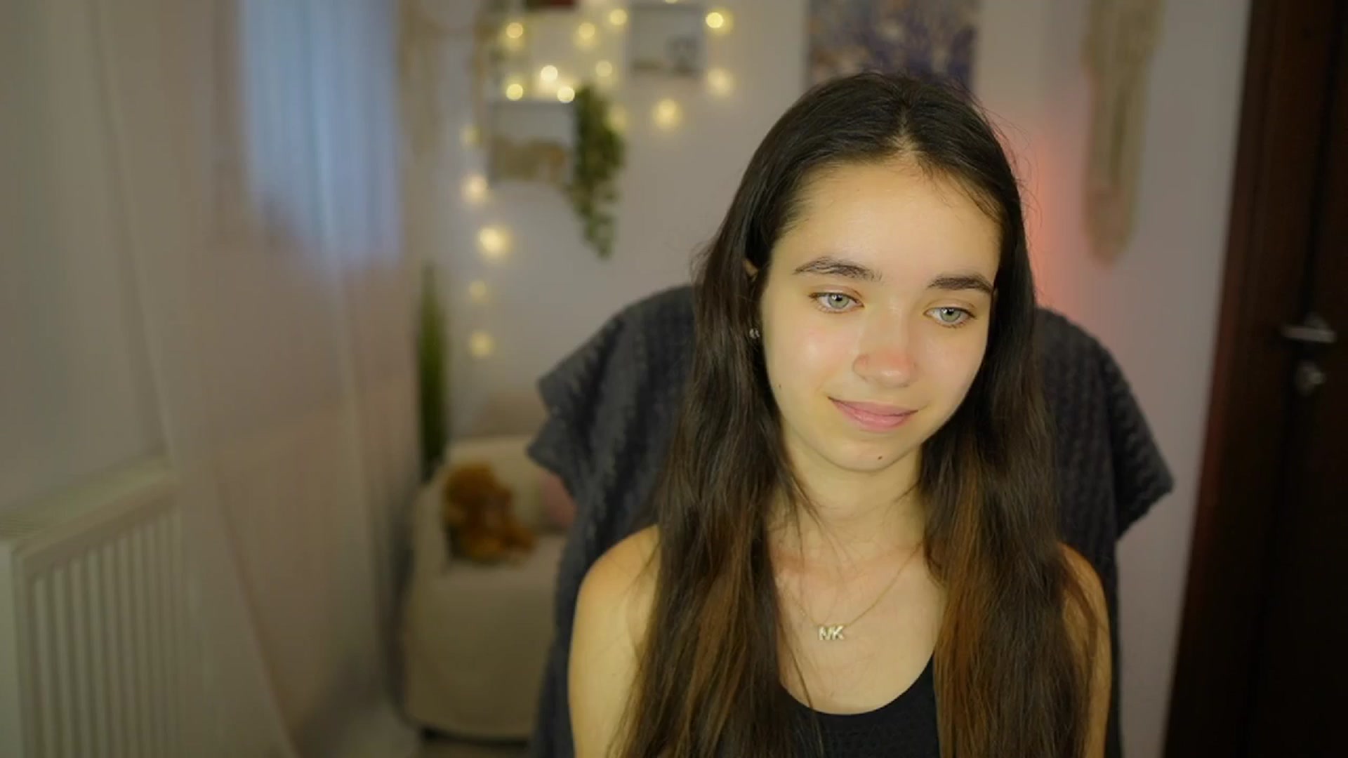 Gallery image thumbnail from Gia_Paige18's myfreecams stream on, 07/16/2024, 12:58 image 16 of 20