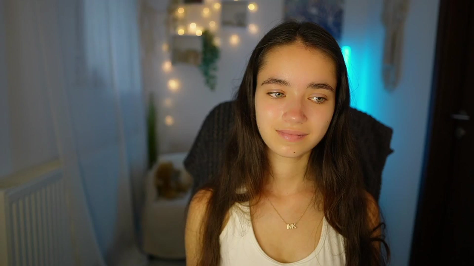 Gallery image thumbnail from Gia_Paige18's myfreecams stream on, 07/17/2024, 09:06 image 10 of 20