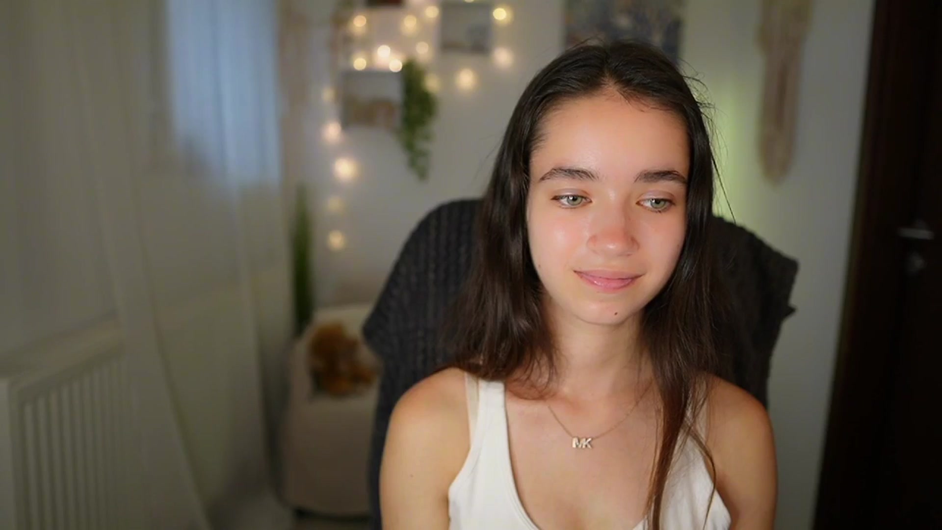 Gallery image thumbnail from Gia_Paige18's myfreecams stream on, 07/17/2024, 12:05 image 5 of 20