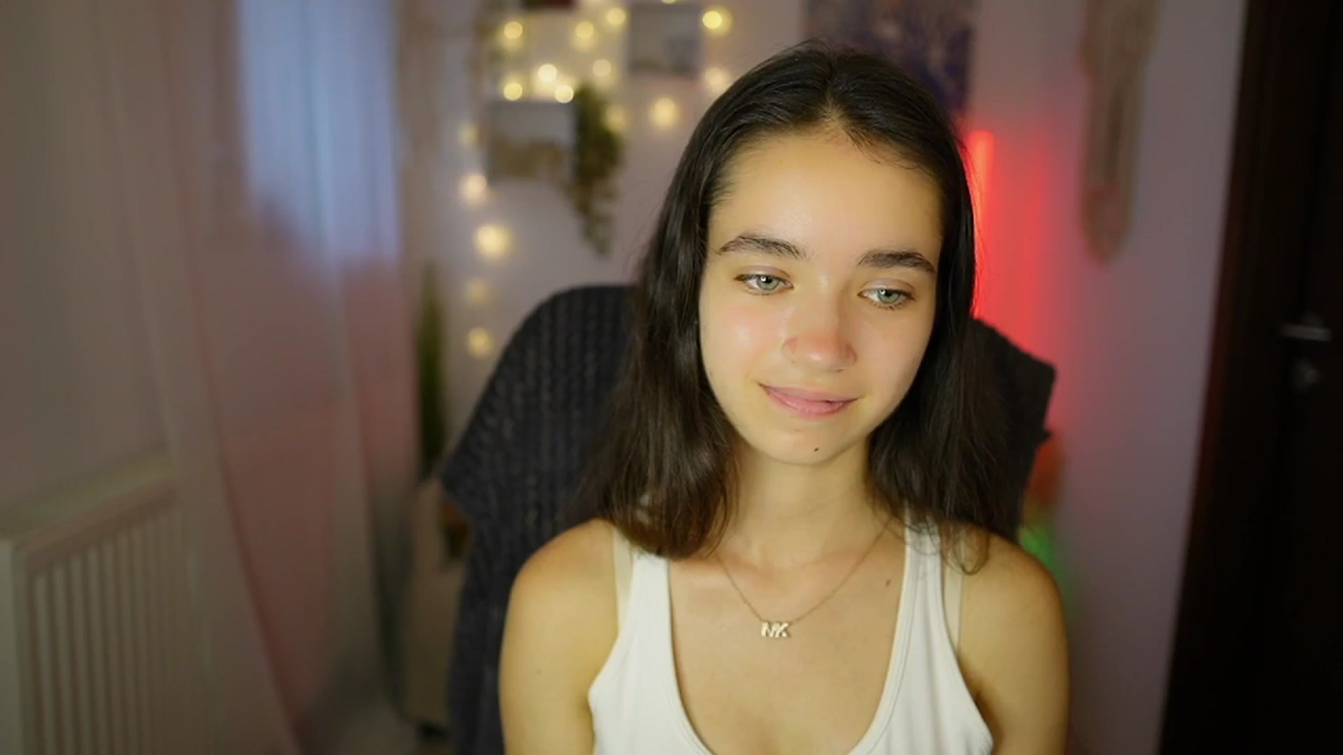 Gallery image thumbnail from Gia_Paige18's myfreecams stream on, 07/17/2024, 12:05 image 7 of 20