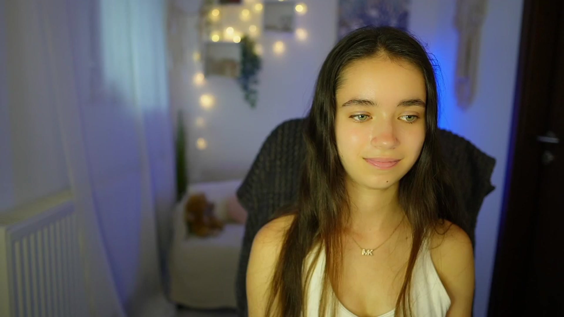 Gallery image thumbnail from Gia_Paige18's myfreecams stream on, 07/17/2024, 12:48 image 15 of 20