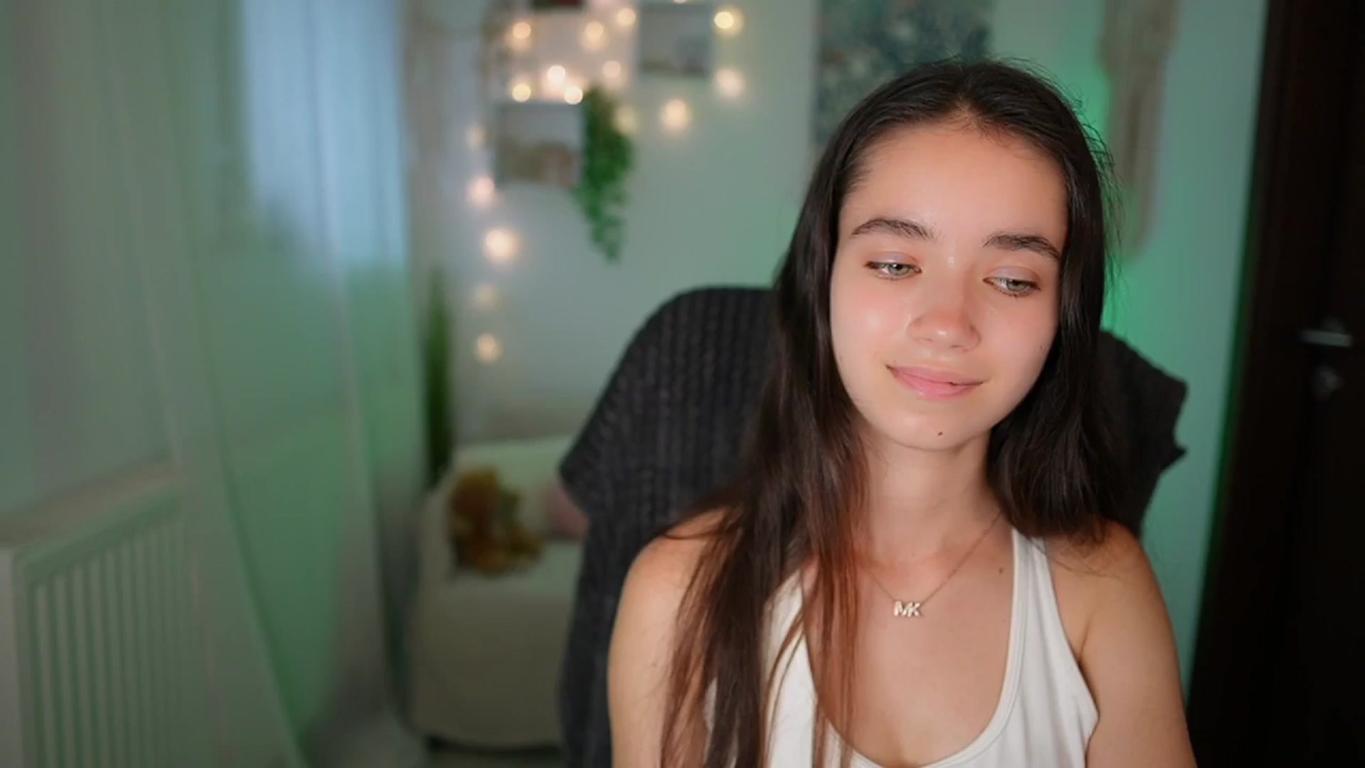 Gallery image thumbnail from Gia_Paige18's myfreecams stream on, 07/17/2024, 12:48 image 5 of 20