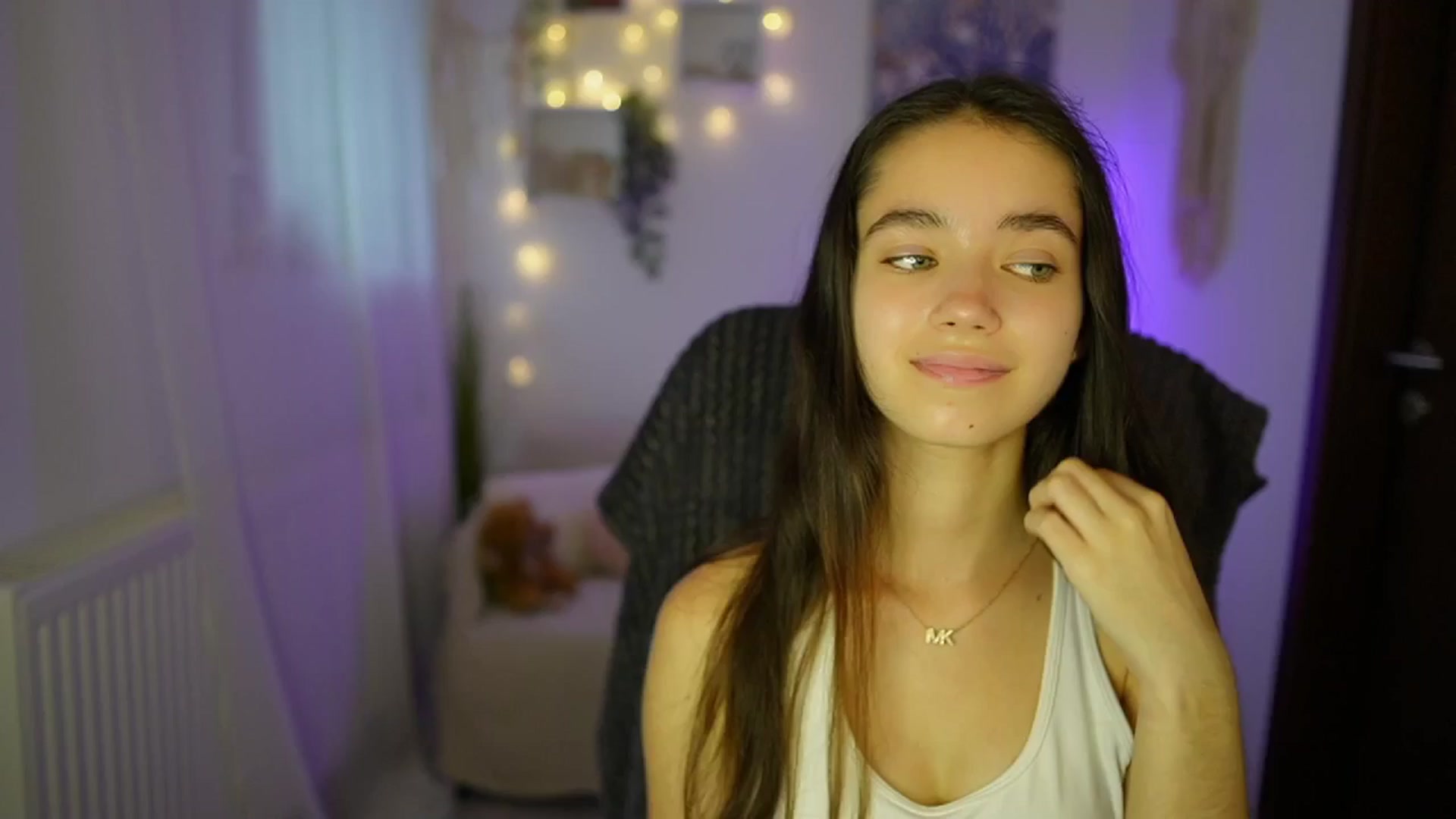 Gallery image thumbnail from Gia_Paige18's myfreecams stream on, 07/17/2024, 12:48 image 10 of 20