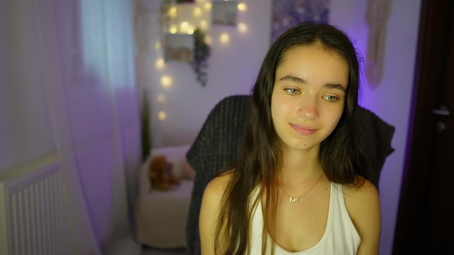 Gallery image thumbnail from Gia_Paige18's myfreecams stream on, 07/17/2024, 12:48 image 7 of 20