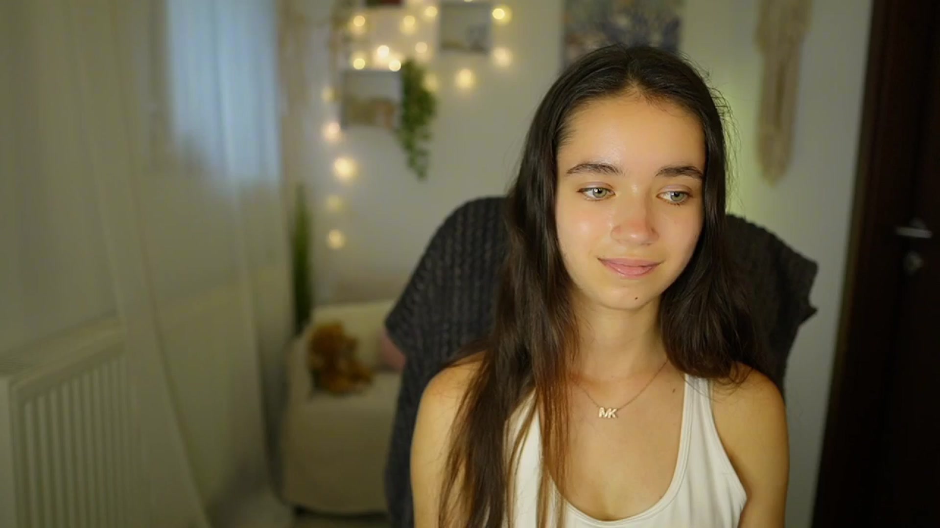Gallery image thumbnail from Gia_Paige18's myfreecams stream on, 07/17/2024, 12:48 image 9 of 20