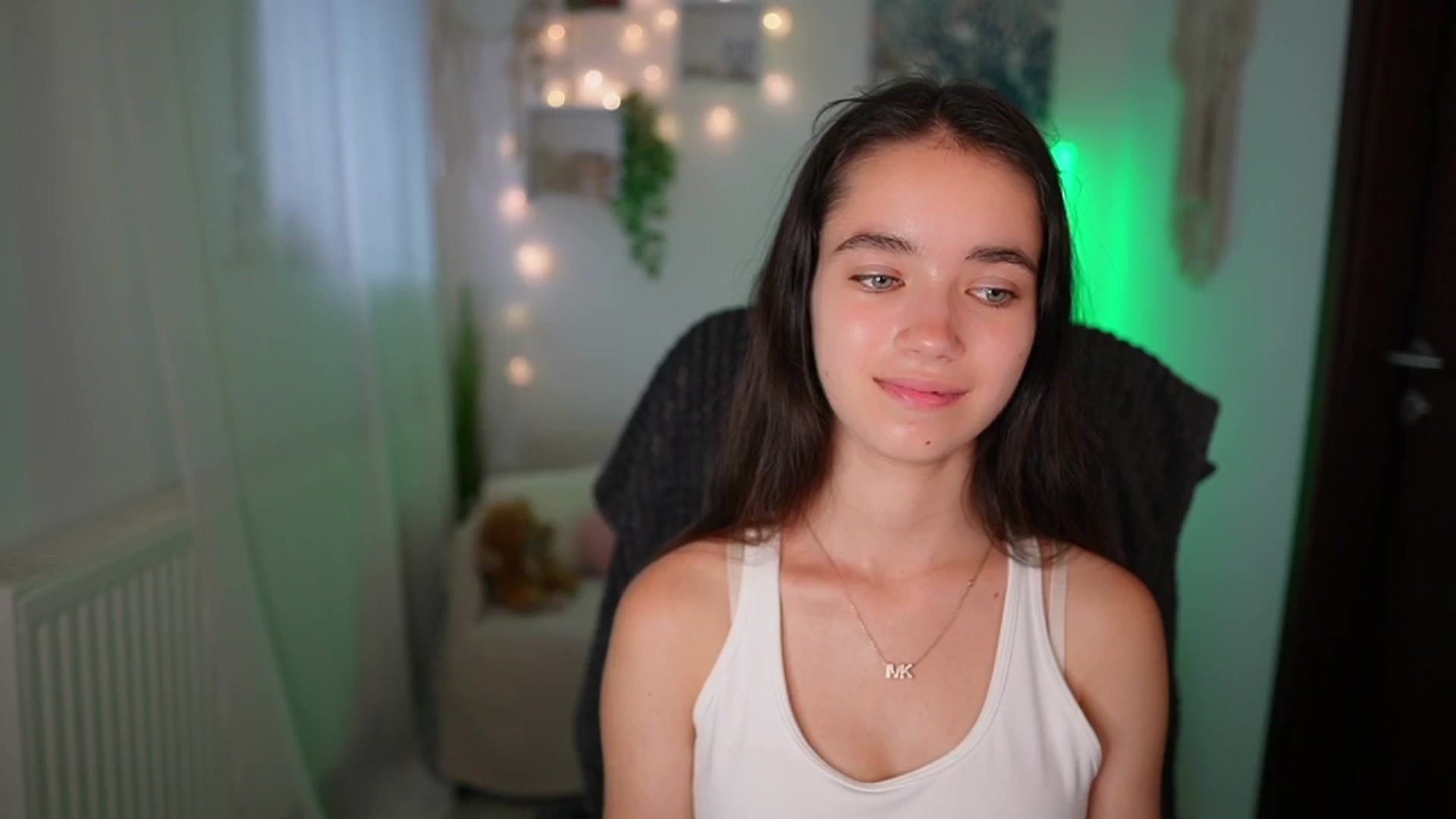 Gallery image thumbnail from Gia_Paige18's myfreecams stream on, 07/17/2024, 13:58 image 5 of 20