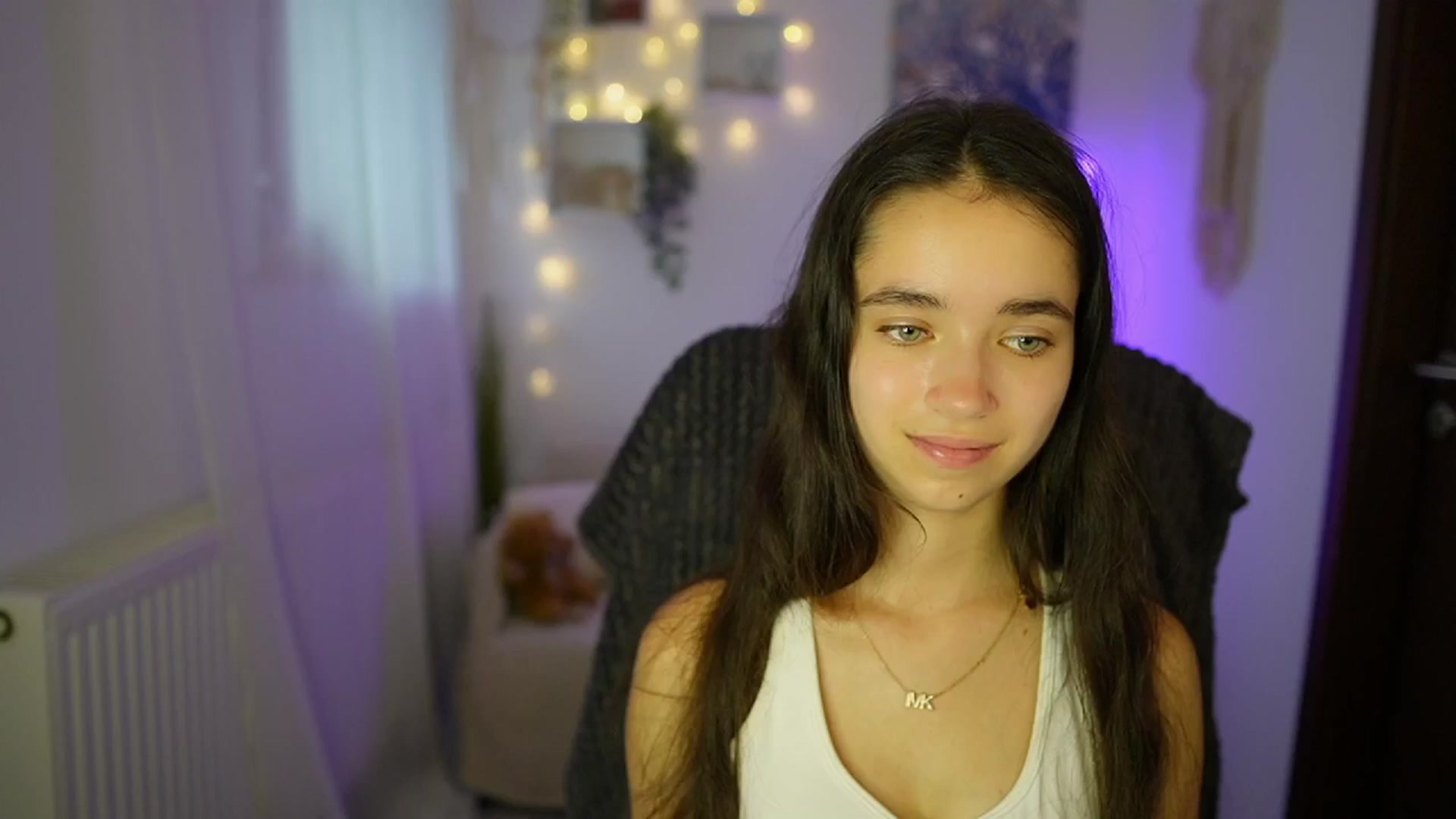 Gallery image thumbnail from Gia_Paige18's myfreecams stream on, 07/17/2024, 15:47 image 14 of 20