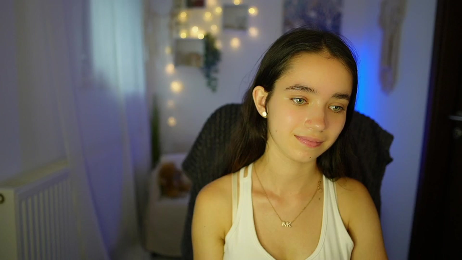 Gallery image thumbnail from Gia_Paige18's myfreecams stream on, 07/17/2024, 16:02 image 14 of 20