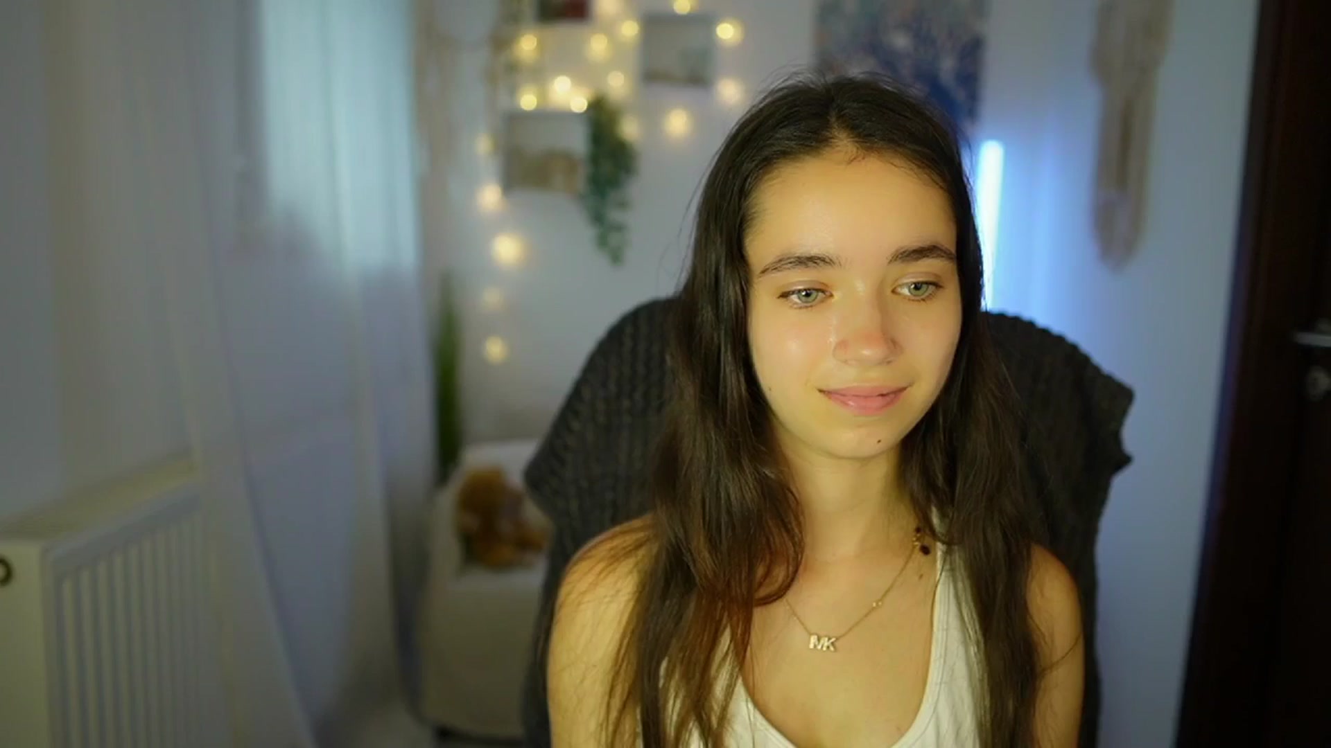Gallery image thumbnail from Gia_Paige18's myfreecams stream on, 07/17/2024, 16:02 image 3 of 20