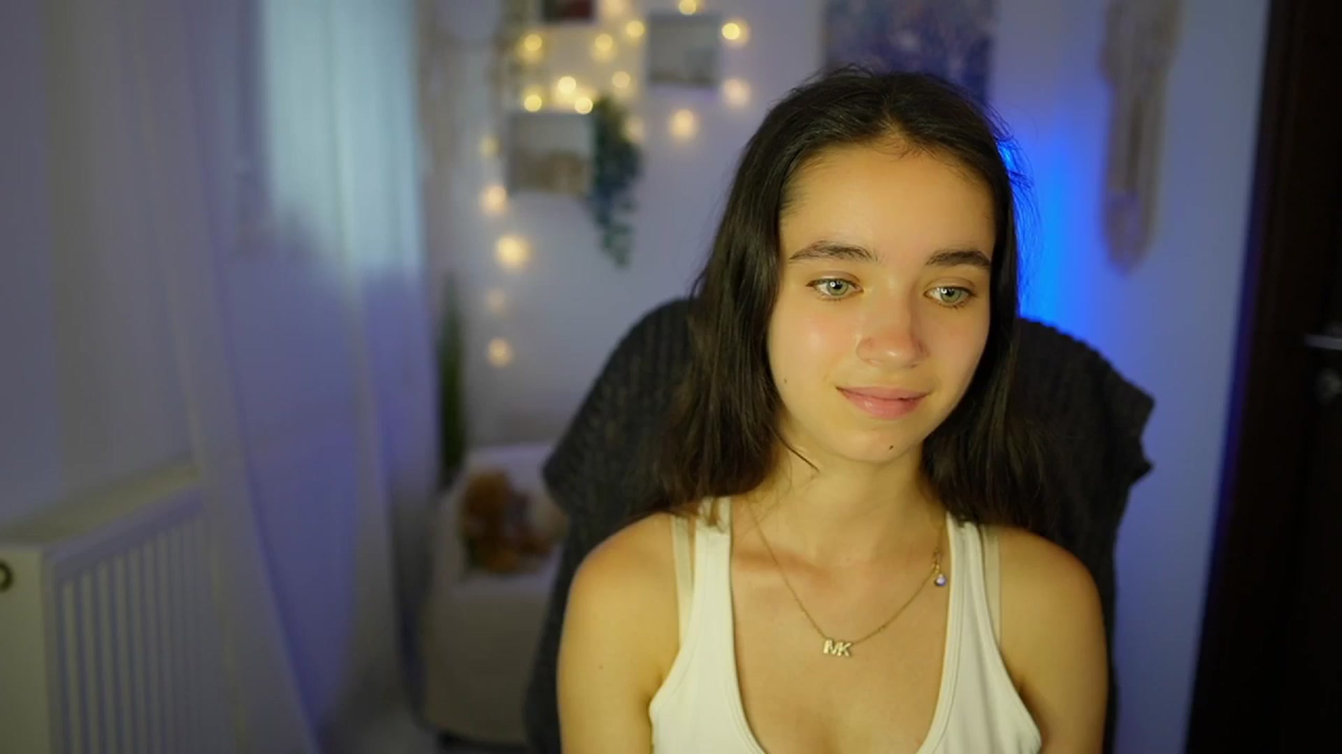 Gallery image thumbnail from Gia_Paige18's myfreecams stream on, 07/17/2024, 16:33 image 4 of 20